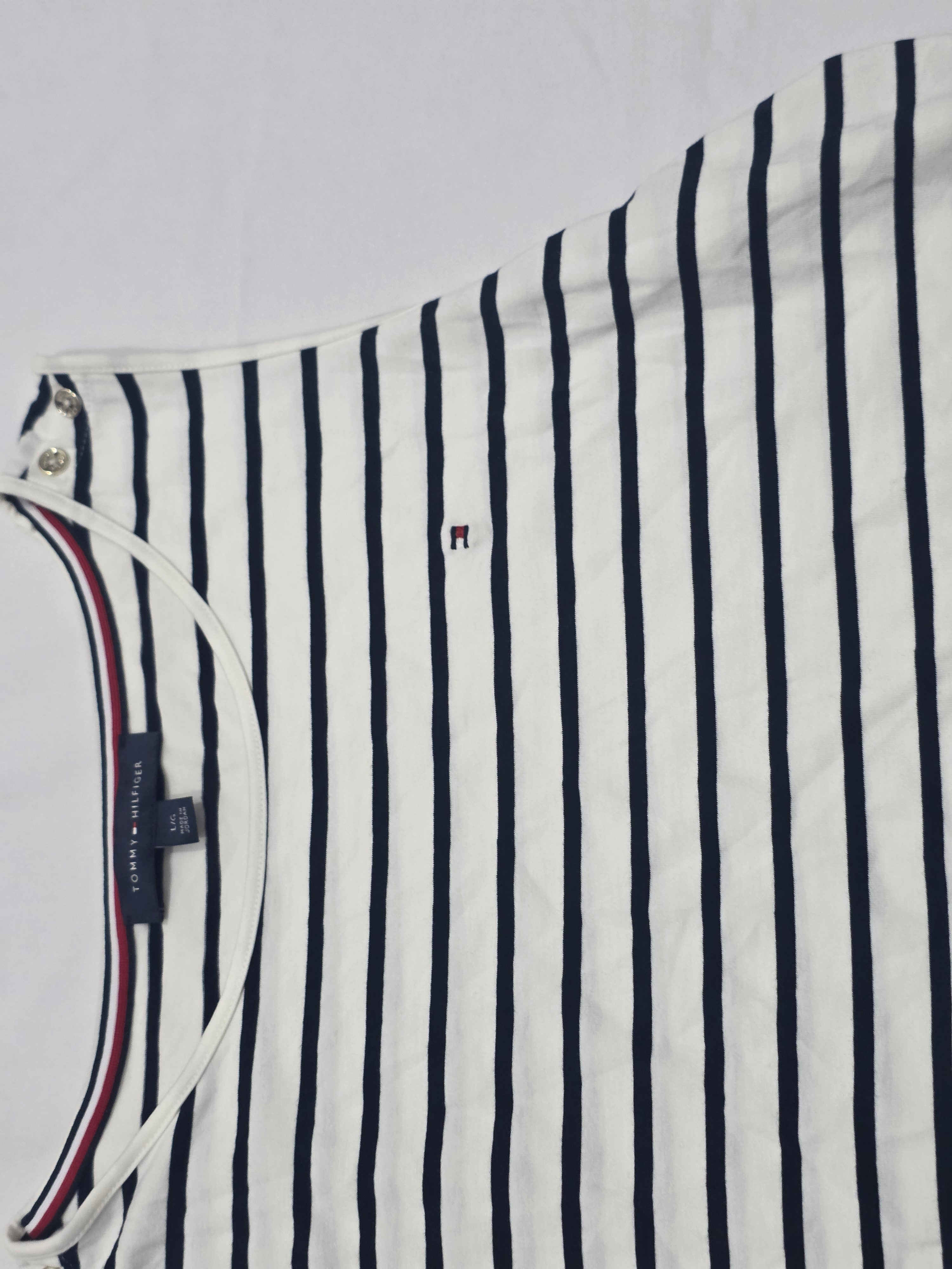 Playera Tommy Hilfiger Grande Sin Mangas Mujer Blancarayada