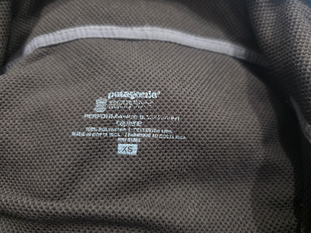 Playera Patagonia Performamce Medio Cierre Cafe Extra Chica
