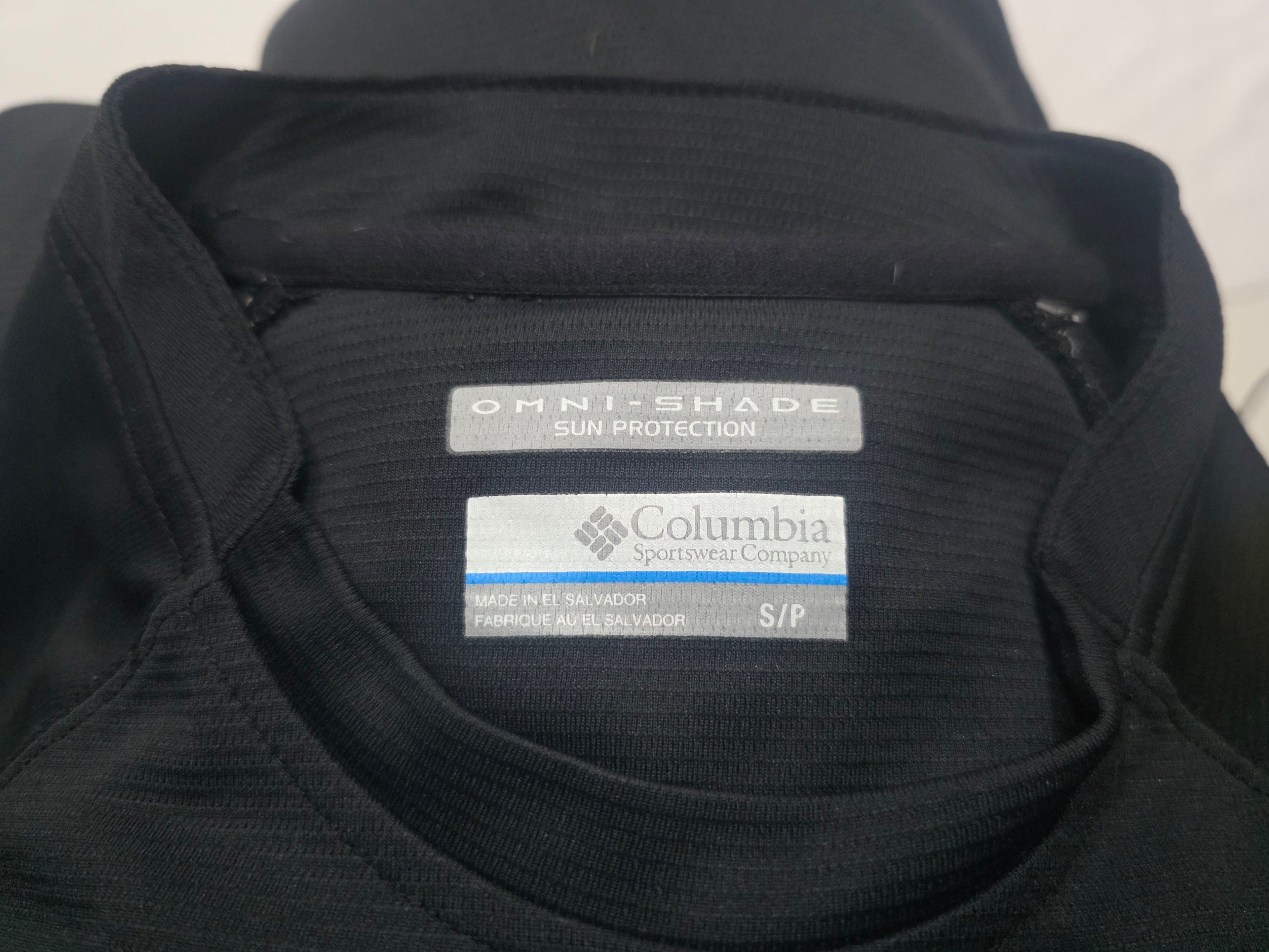 Playera Columbia Mujer Omnishade Sun Protection Color Negro