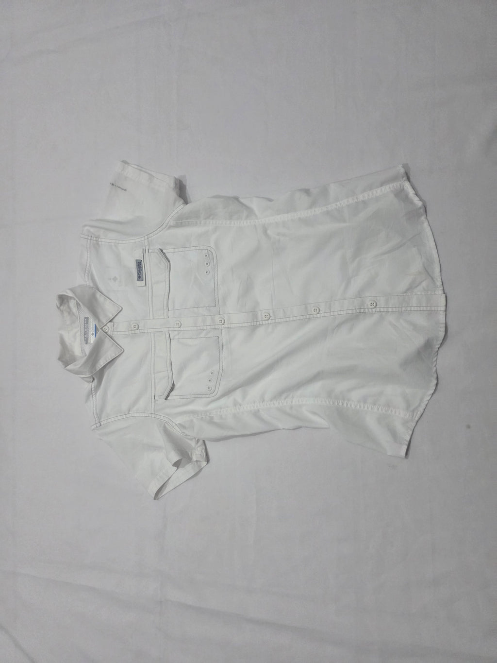 Camisa Columbia Pfg Color Blanco De Mujer Talla Chica