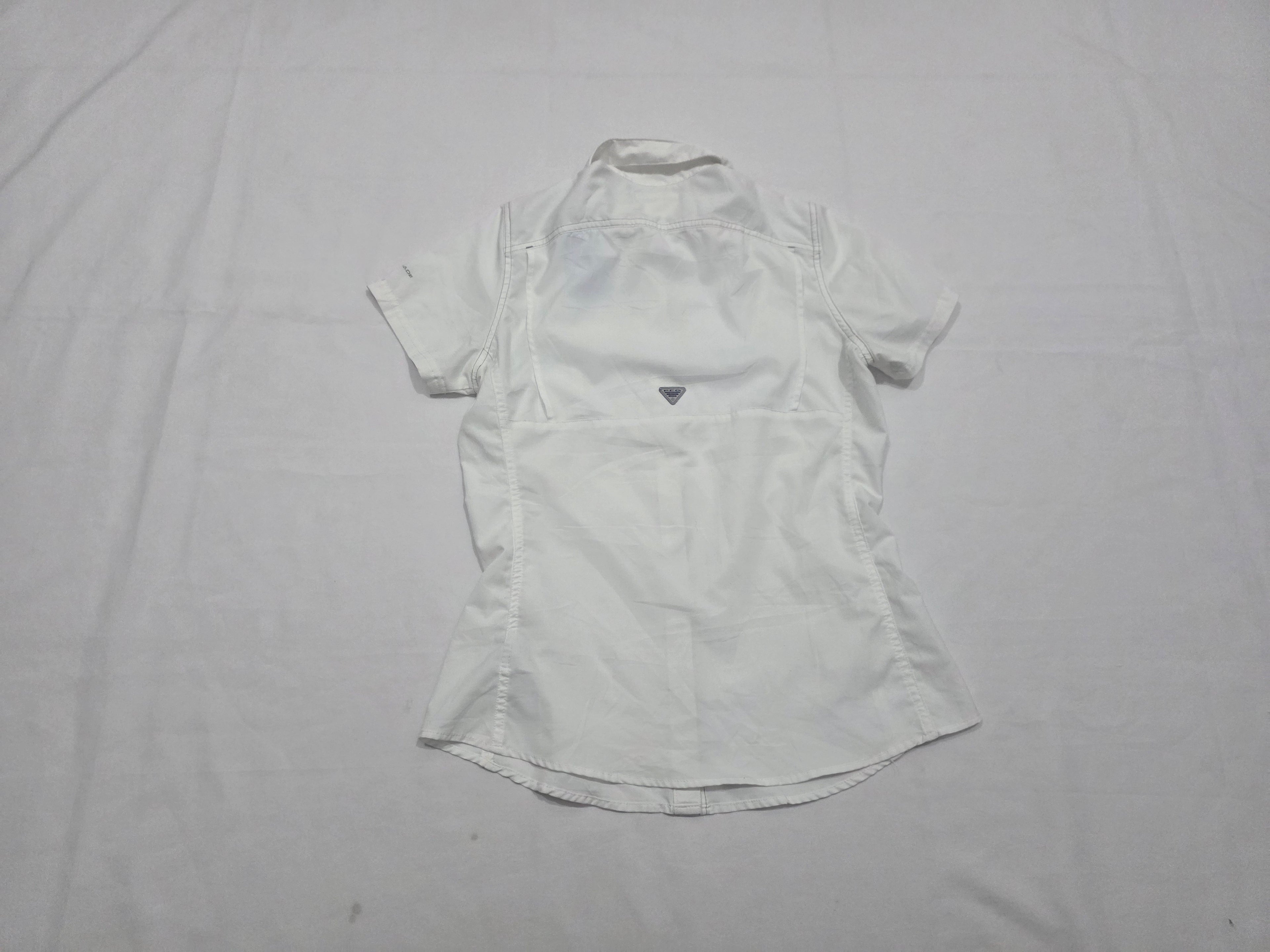 Camisa Columbia Pfg Color Blanco De Mujer Talla Chica