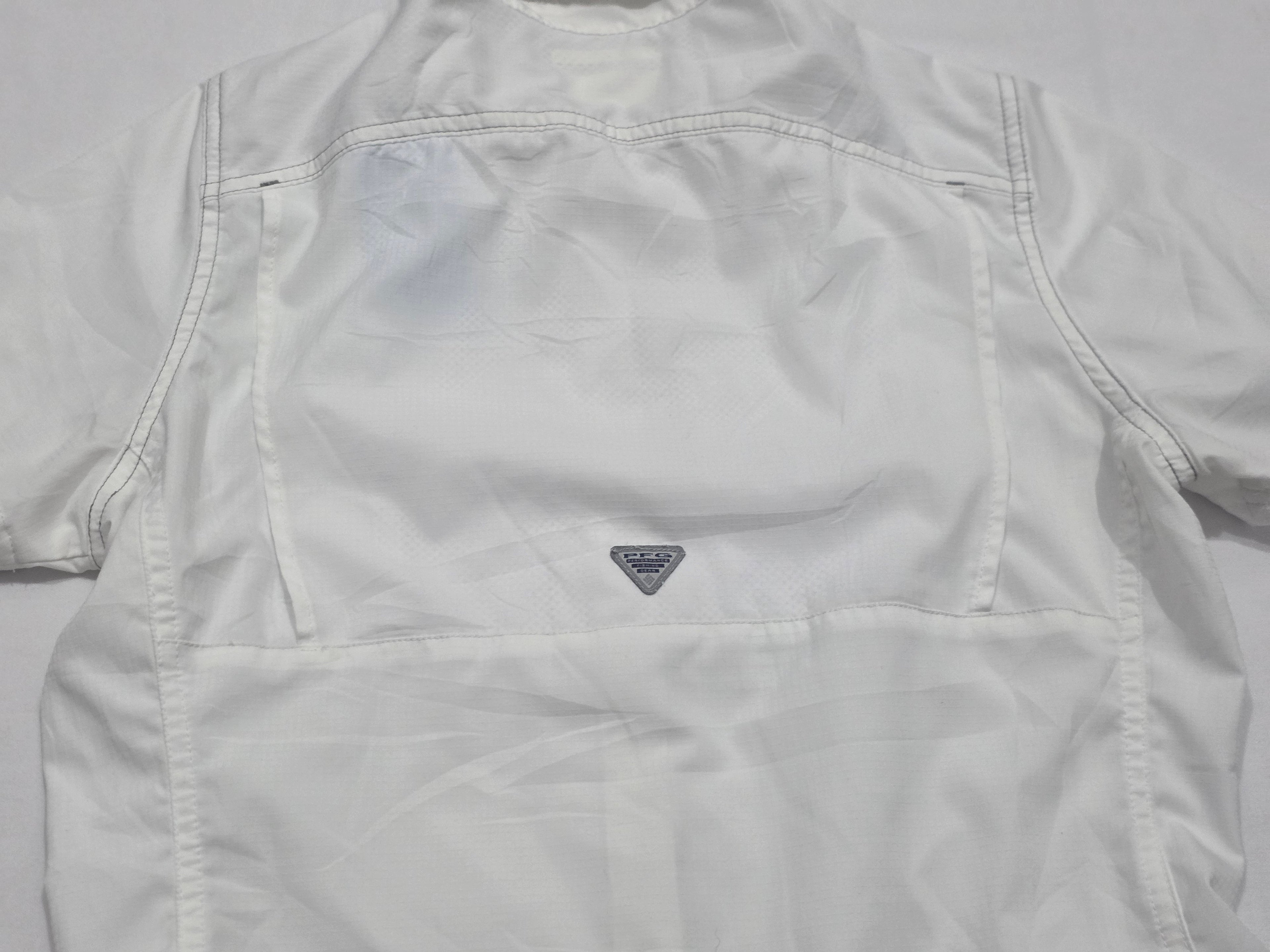 Camisa Columbia Pfg Color Blanco De Mujer Talla Chica