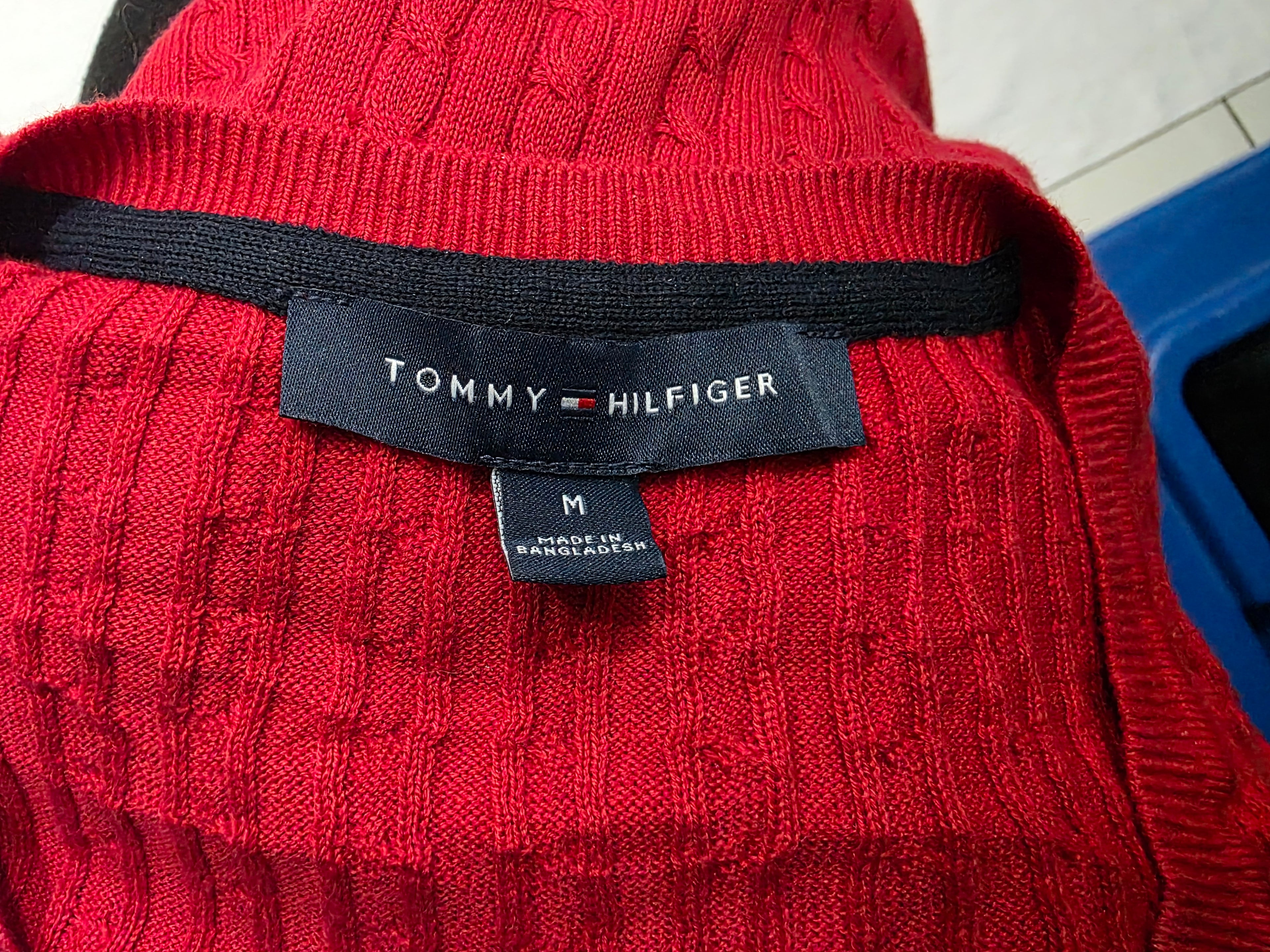 Sueter Tommy Hilfiger Mujer Mediana Color Rojo Cuello V
