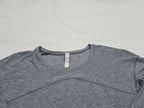 Playera Lululemon Mujer Talla 6 Color Plateado Manga Larga