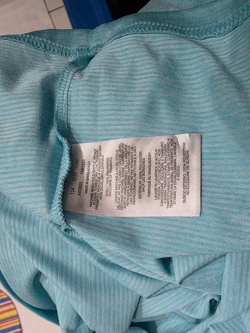 Playera Columbia De Mujer Celeste Talla Chica Manga Corta