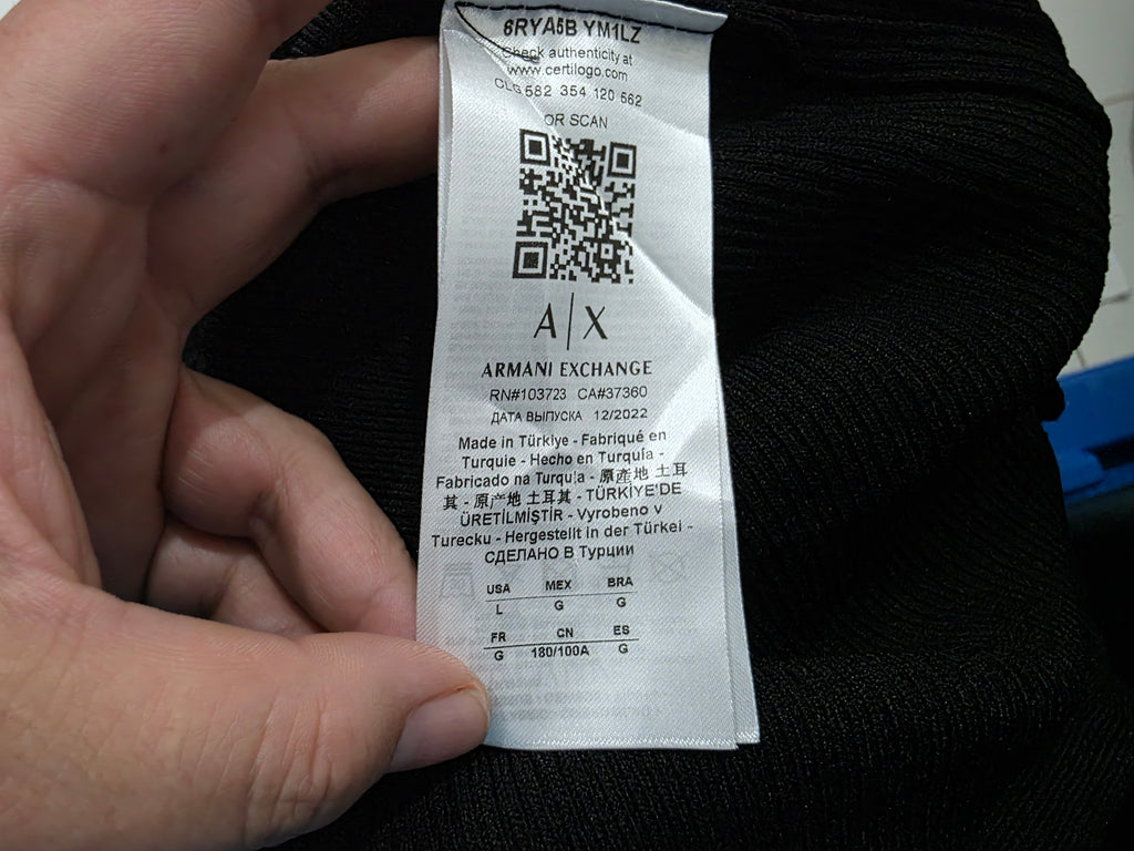 Sueter Armani Exchange De Mujer Color Negro Con Estoperoles