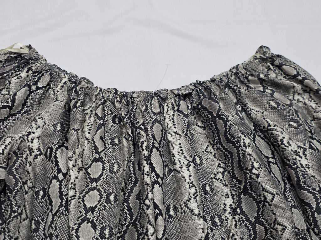 Blusa Michael Kors Animal Print Mujer Color Gris Talla 1x