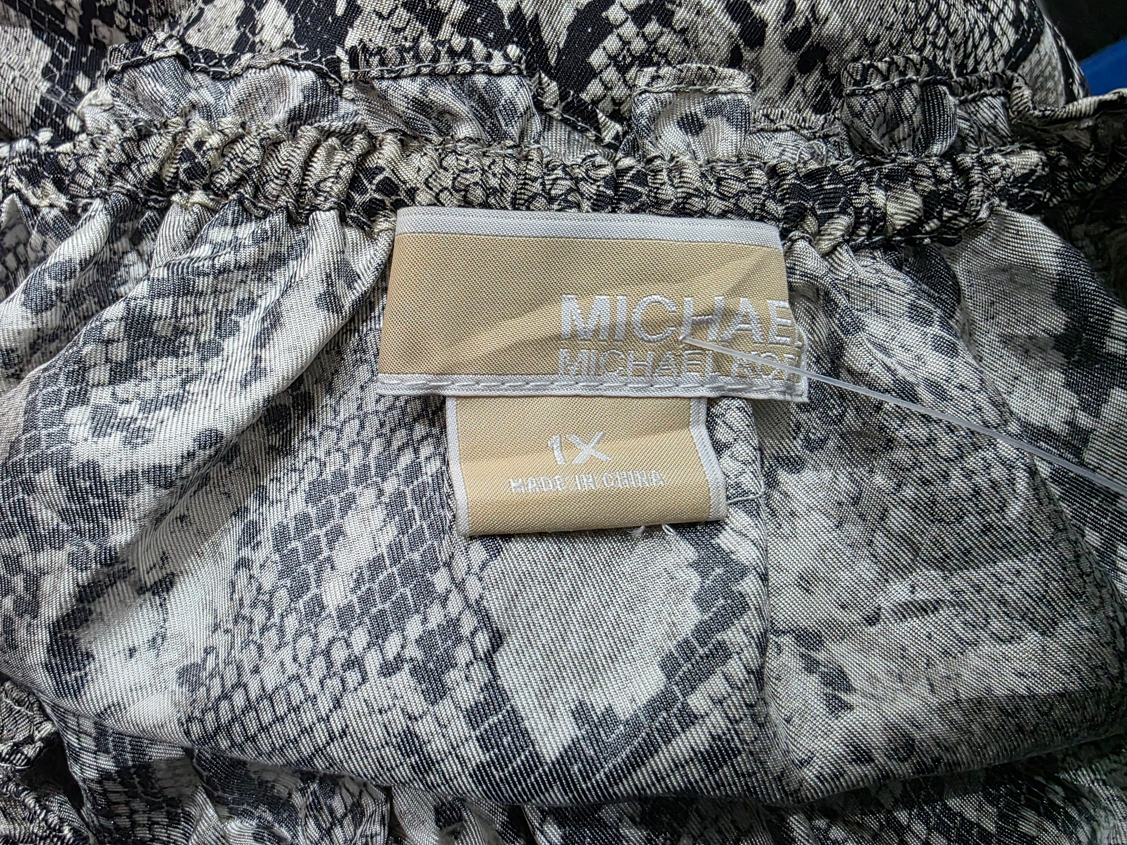 Blusa Michael Kors Animal Print Mujer Color Gris Talla 1x
