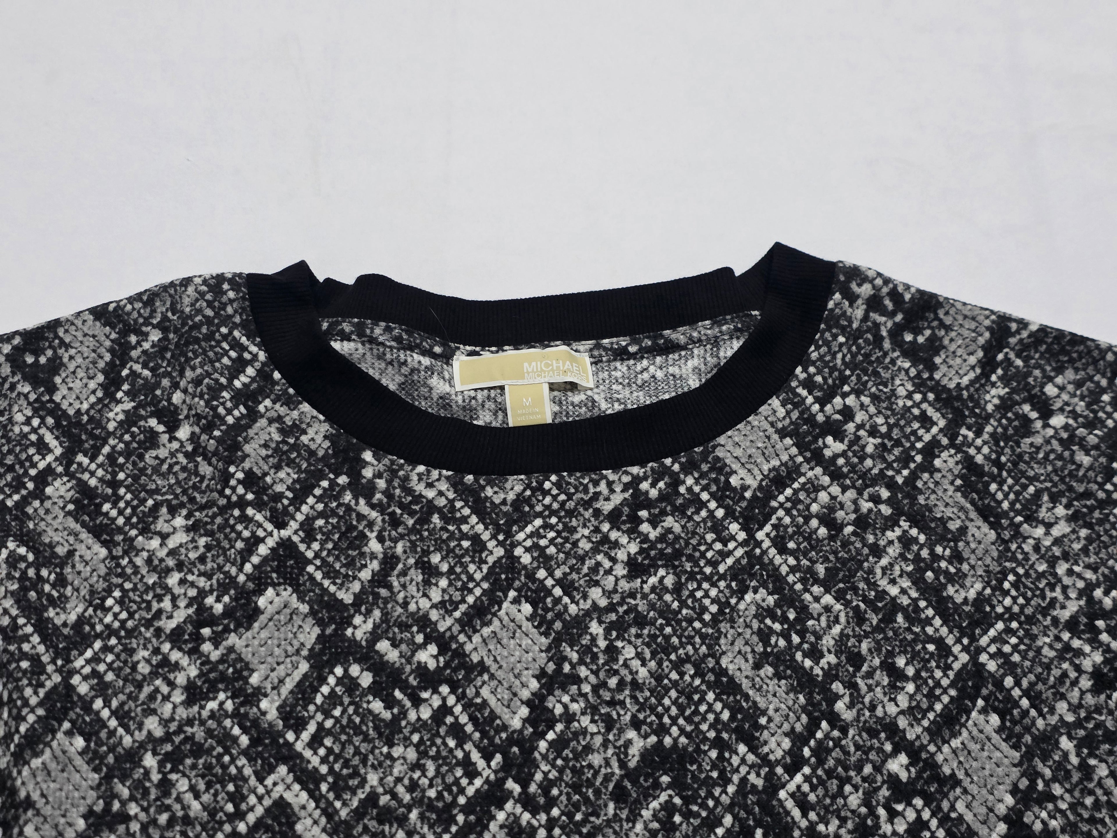 Blusa Michael Kors De Mujer Animal Print Color Gris