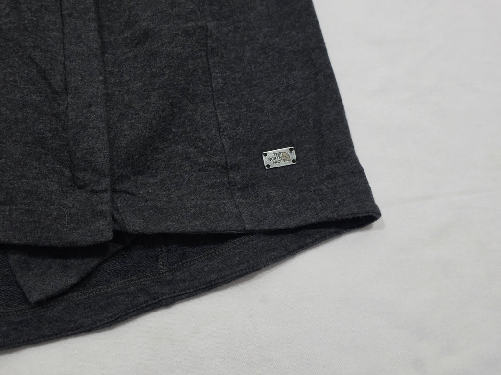 Chamarra Ligera The North Face Gris Oscuro Mujer Grande