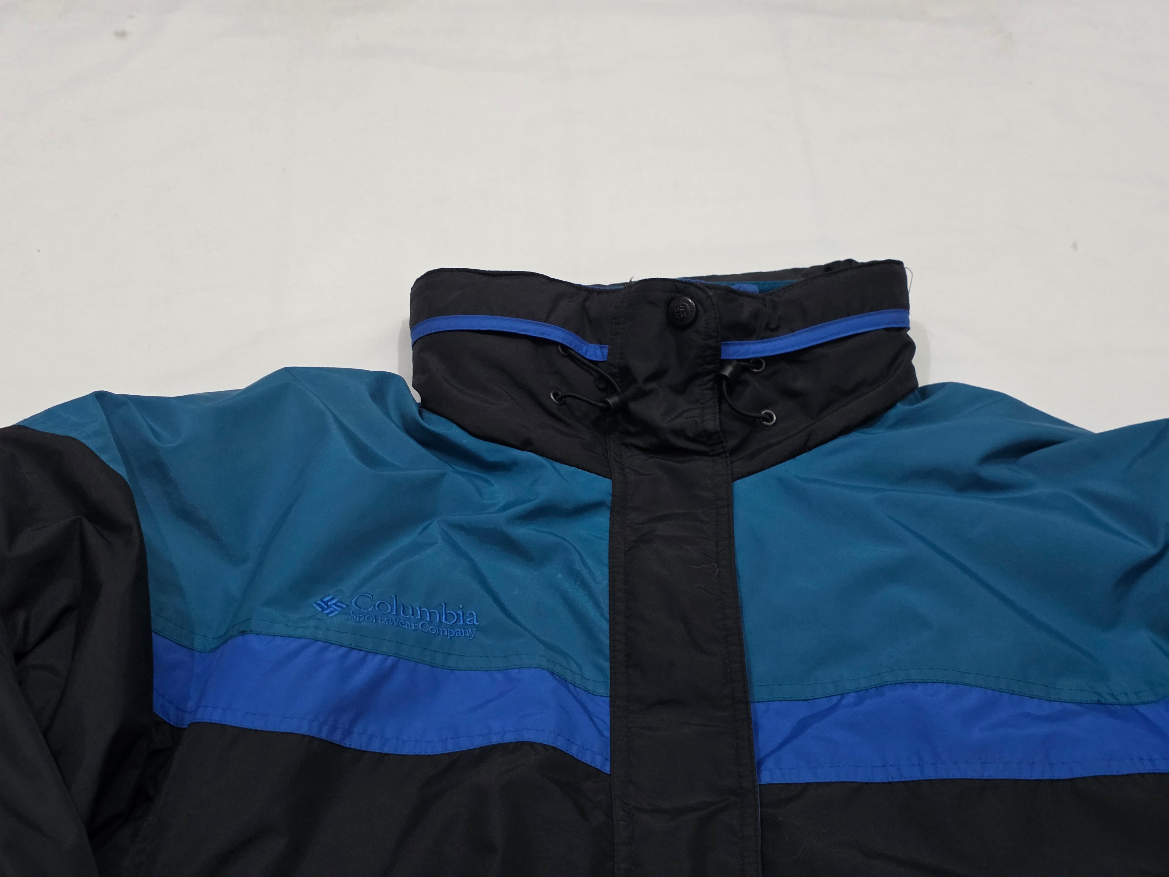 Chamarra Columbia De Mujer Talla Grande Negra Con Azul