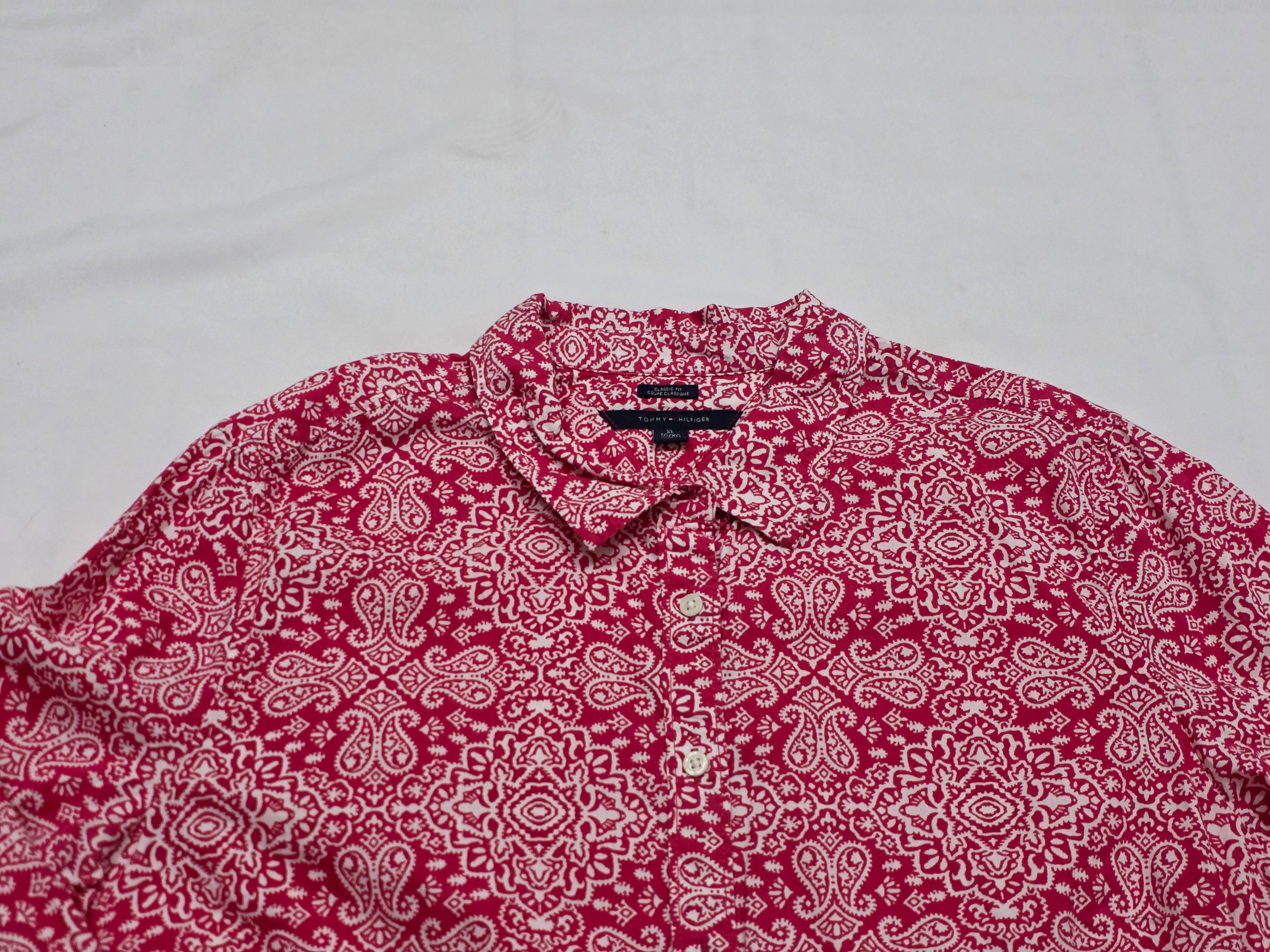 Camisa Tommy Hilfiger Mujer Extra Grande Color Rosa Figuras