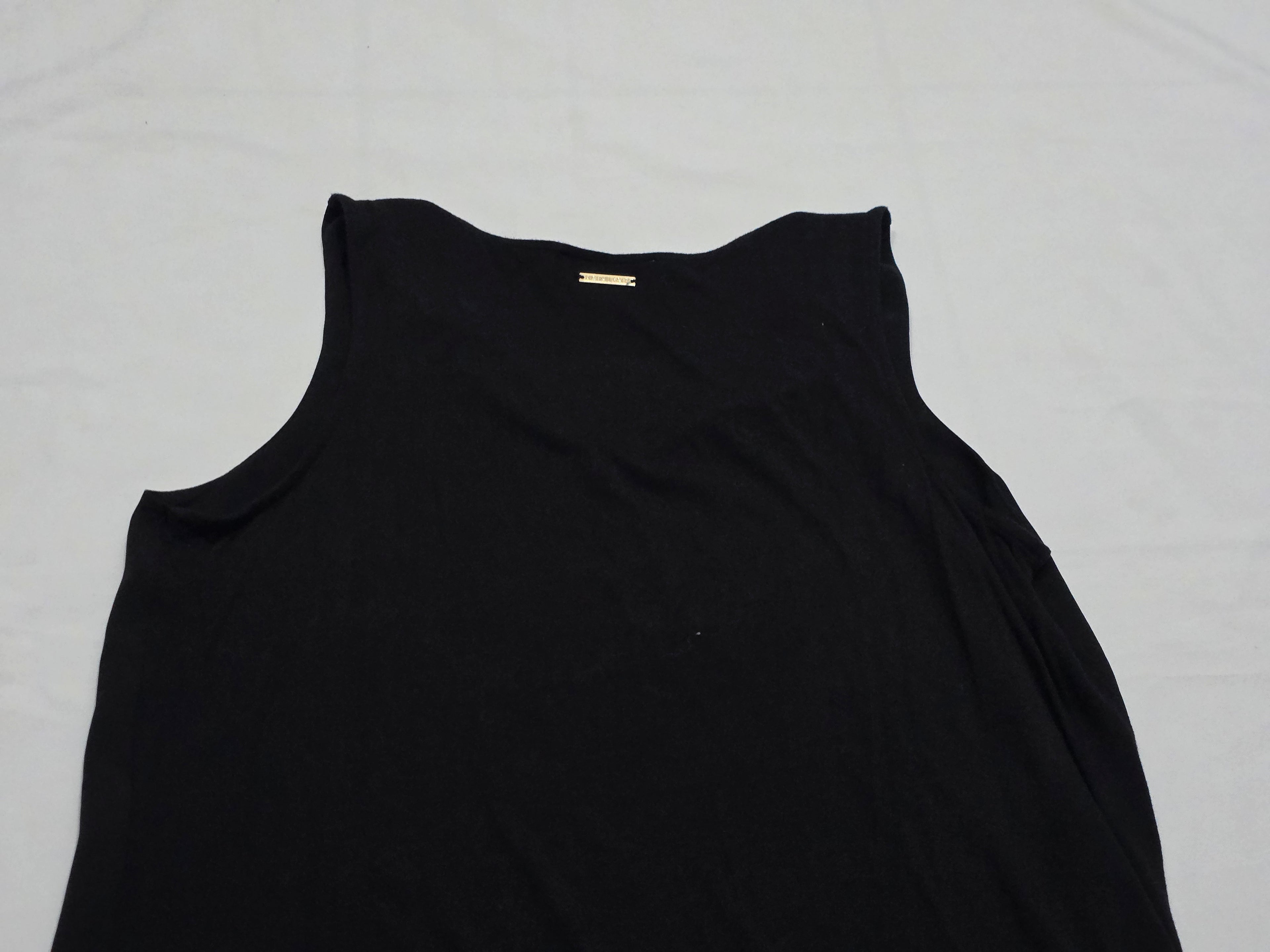 Blusa Michael Kors Negra Sin Manga Grande
