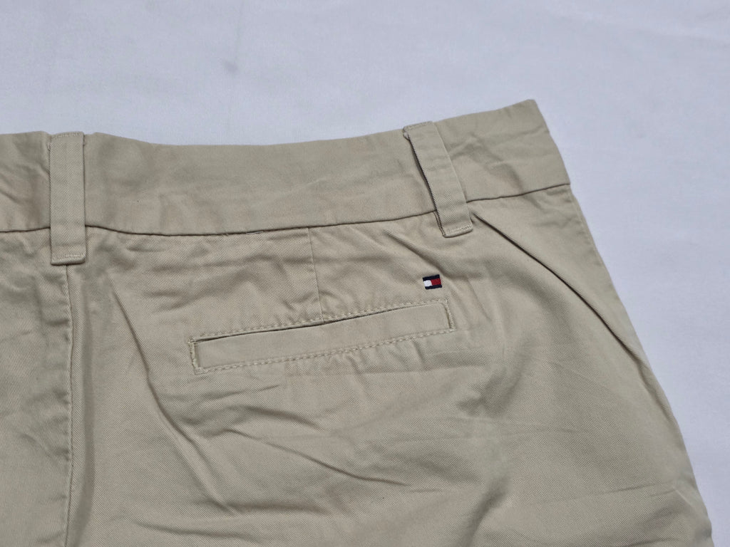 Short Tommy Hilfiger De Mujer Talla 10 Color Cafe