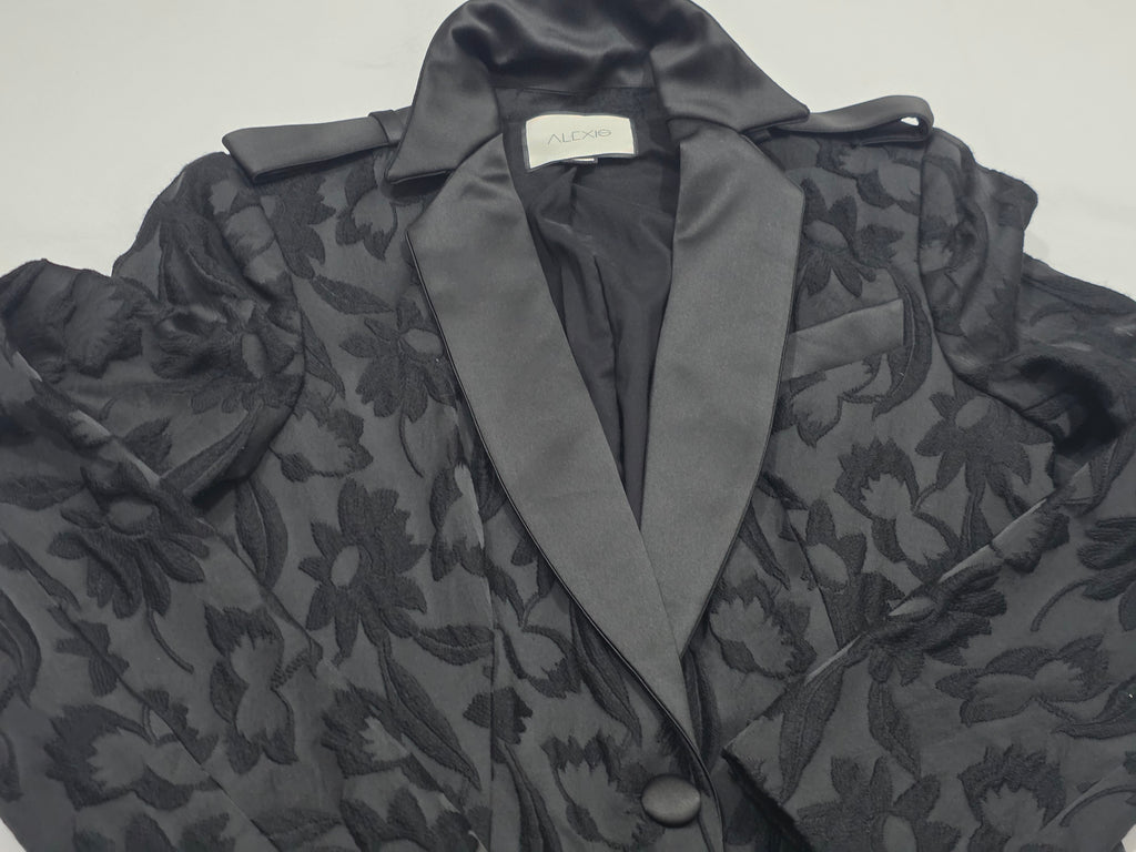 Blazer De Mujer Alexis Talla Mediana Color Negri