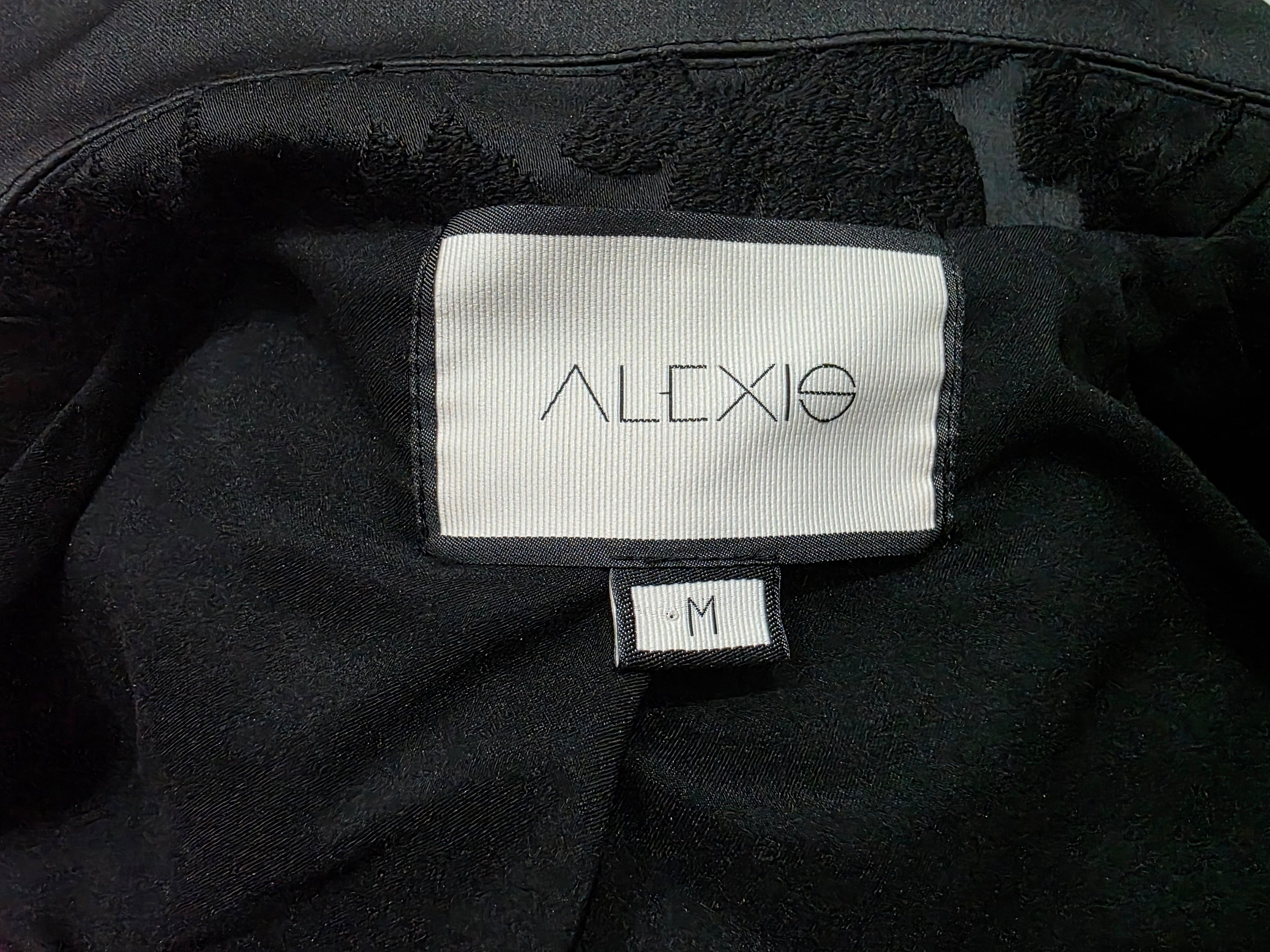 Blazer De Mujer Alexis Talla Mediana Color Negri
