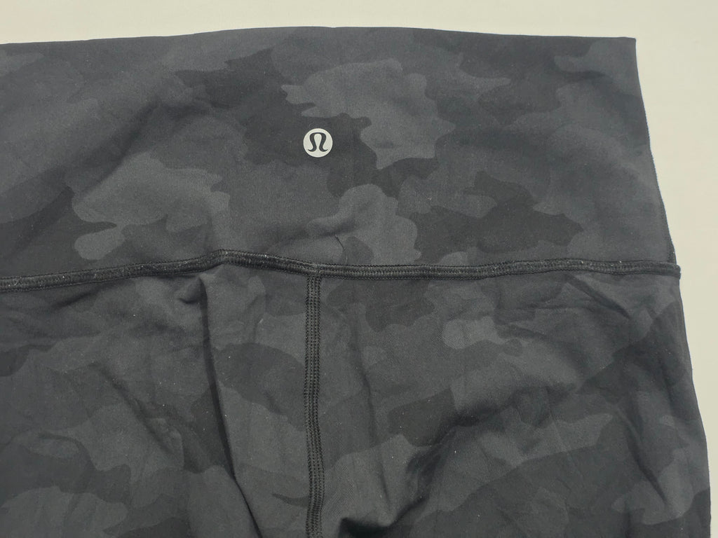 Legging Lululemon Print Camuflaje Color Gris Talla 4