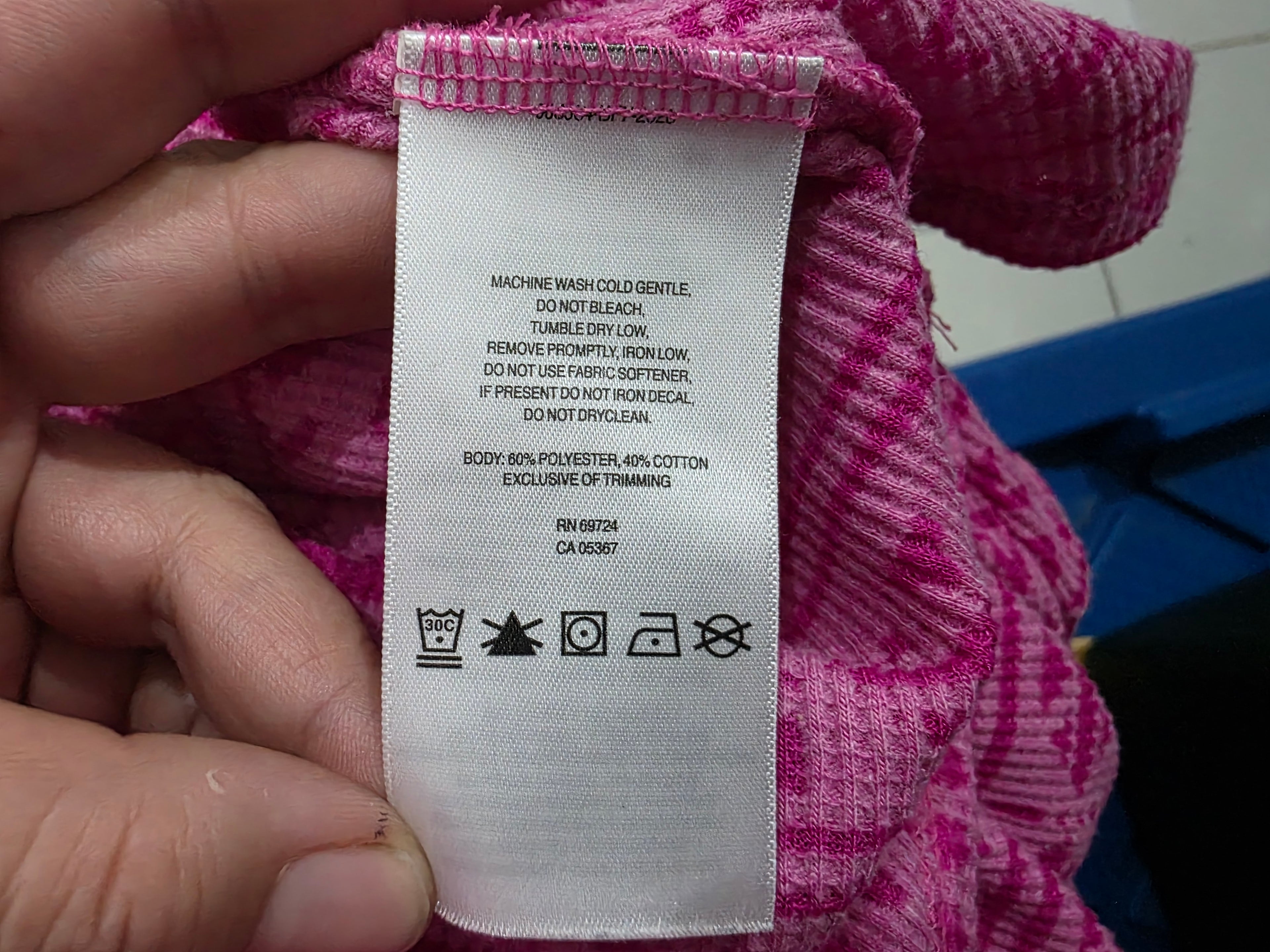 Playera Columbia Rosa Con Figuras Mujer Chica Manga Larga