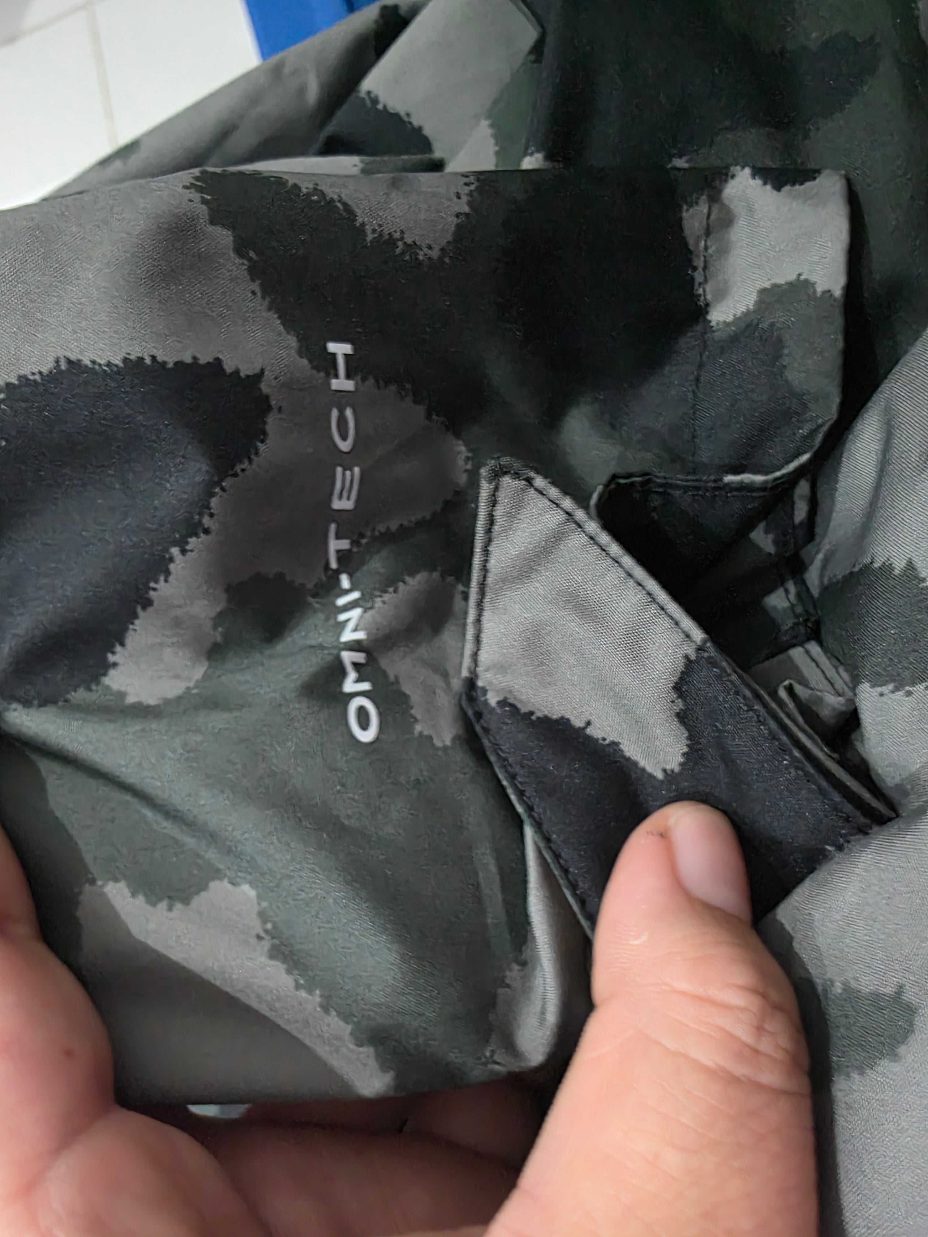Chamarra Rompevientos Columbia Mujer Extra Chica Camuflaje