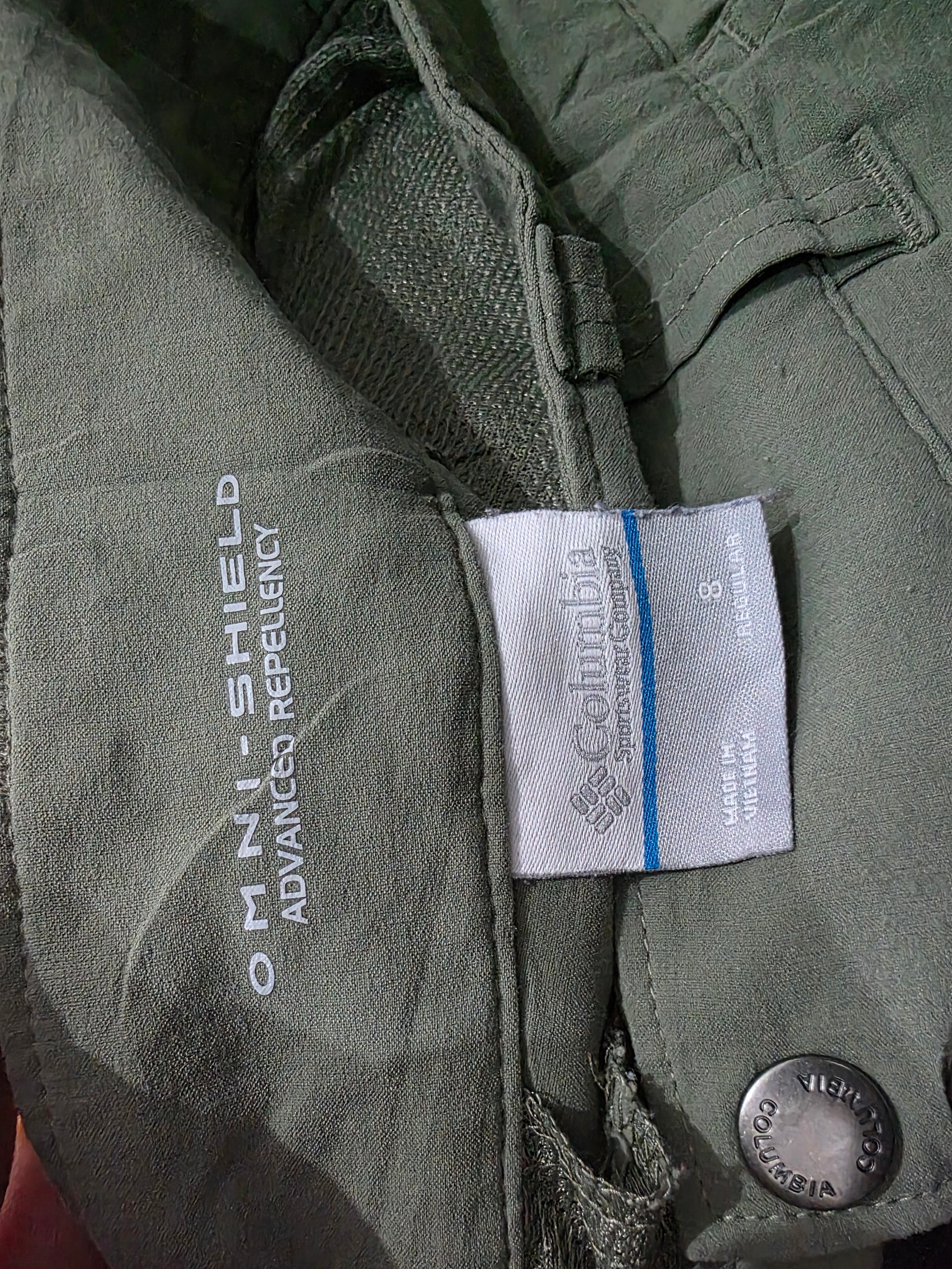 Pantalon Columbia Omnishade Advaced Repellency Color Verde