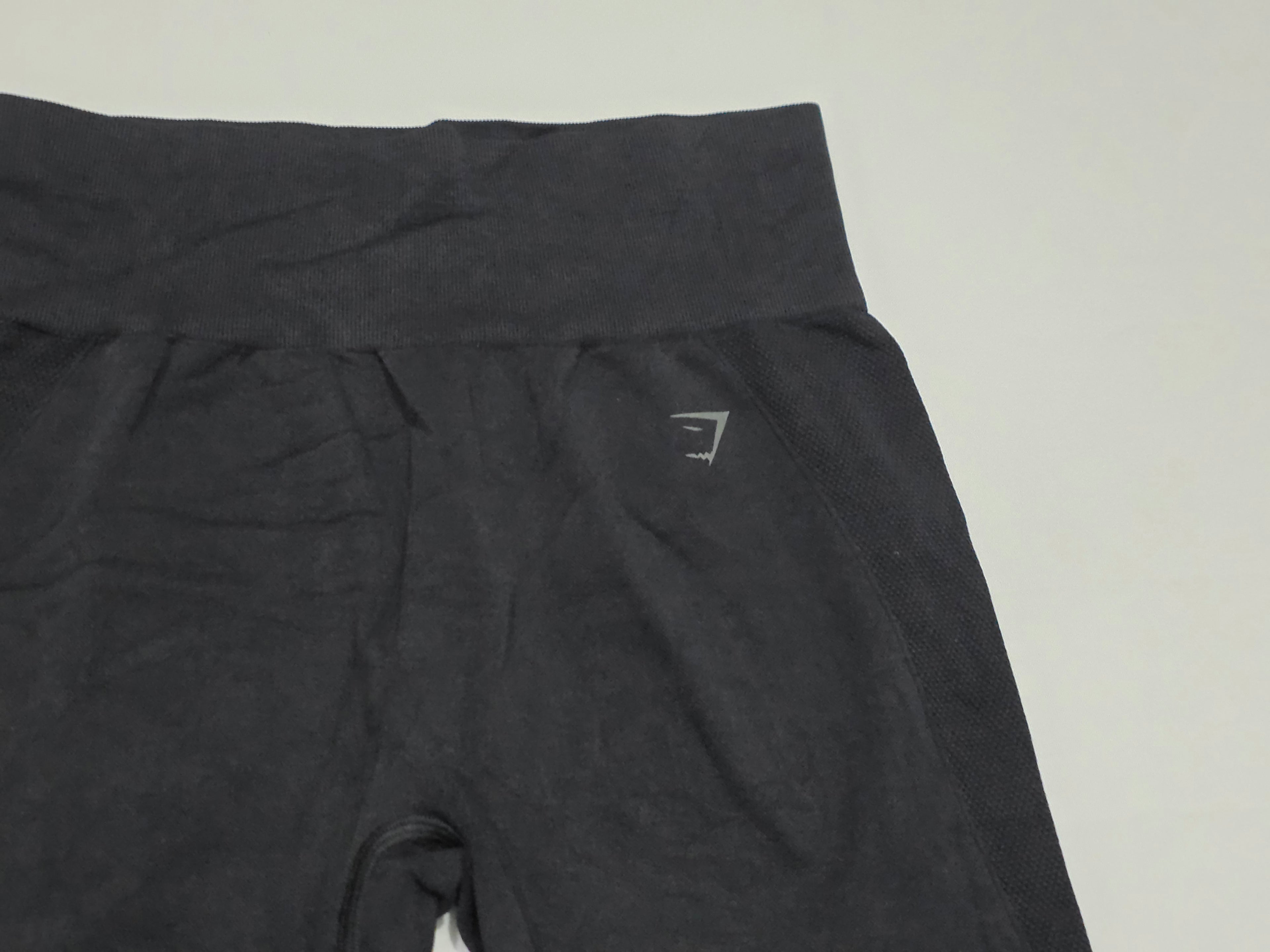 Biker Gymshark De Mujer Color Negro Talla Mediana