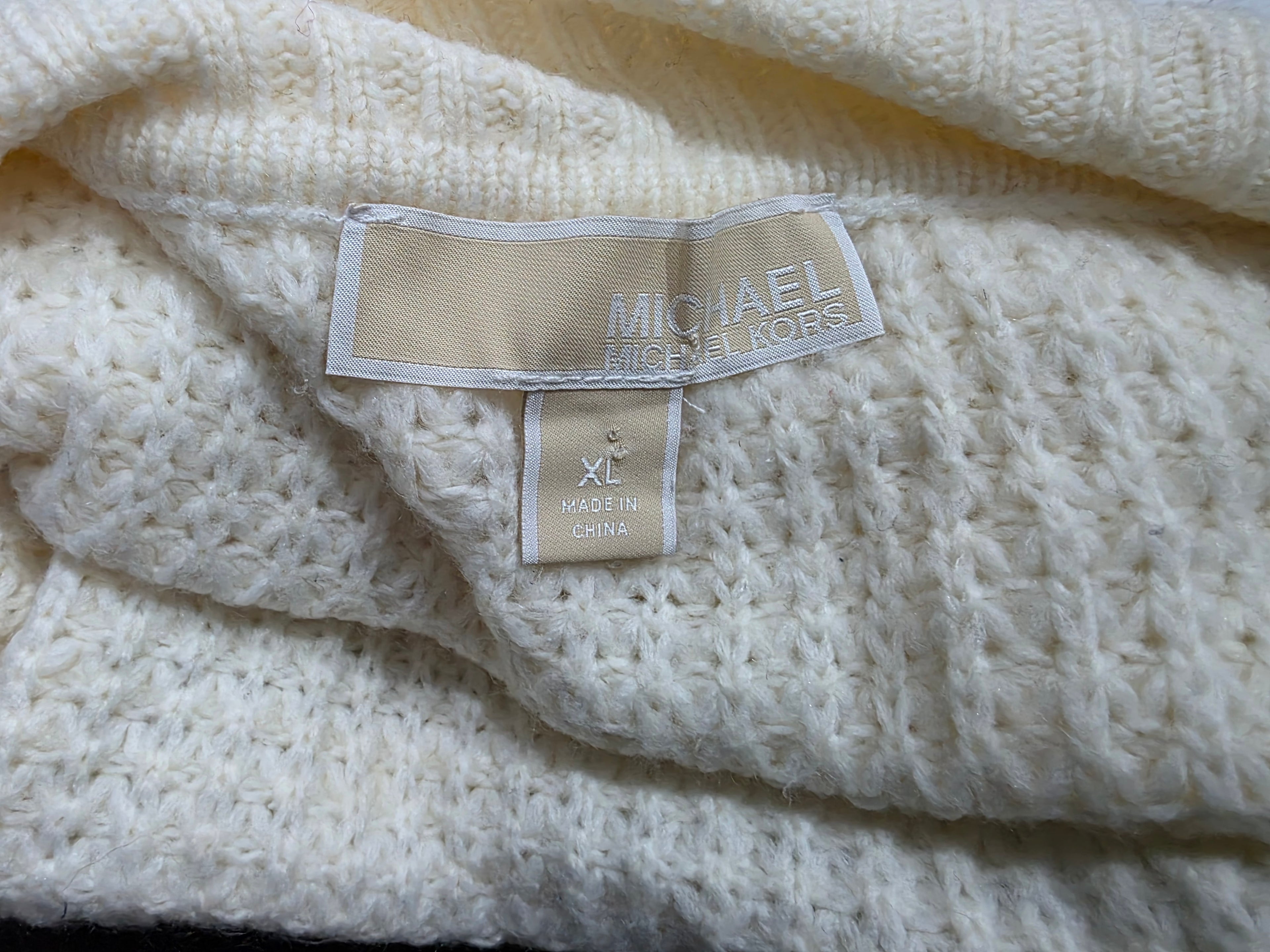 Sueter Michael Kors Turtle Neck Color Crema Extra Grande