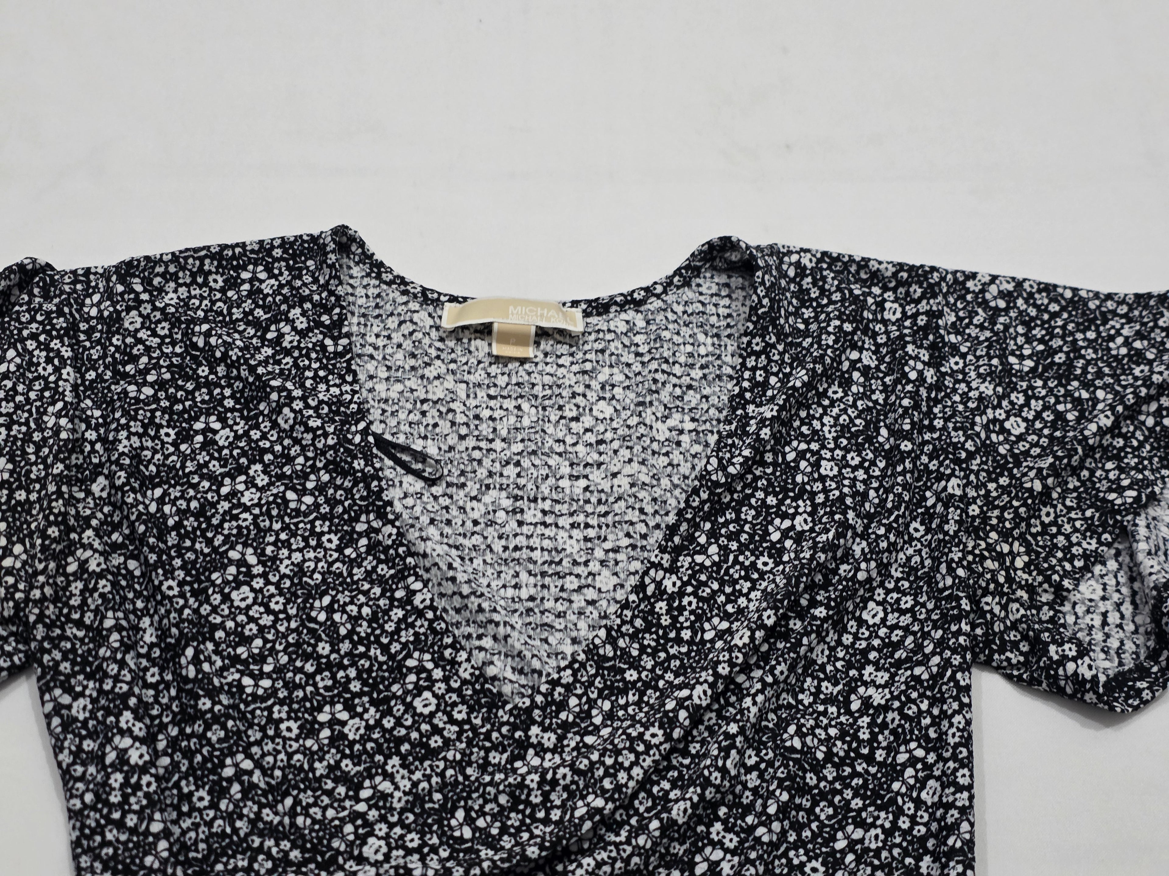 Blusa Michael Kors Gris Floreada Talla Petite Manga Amplia