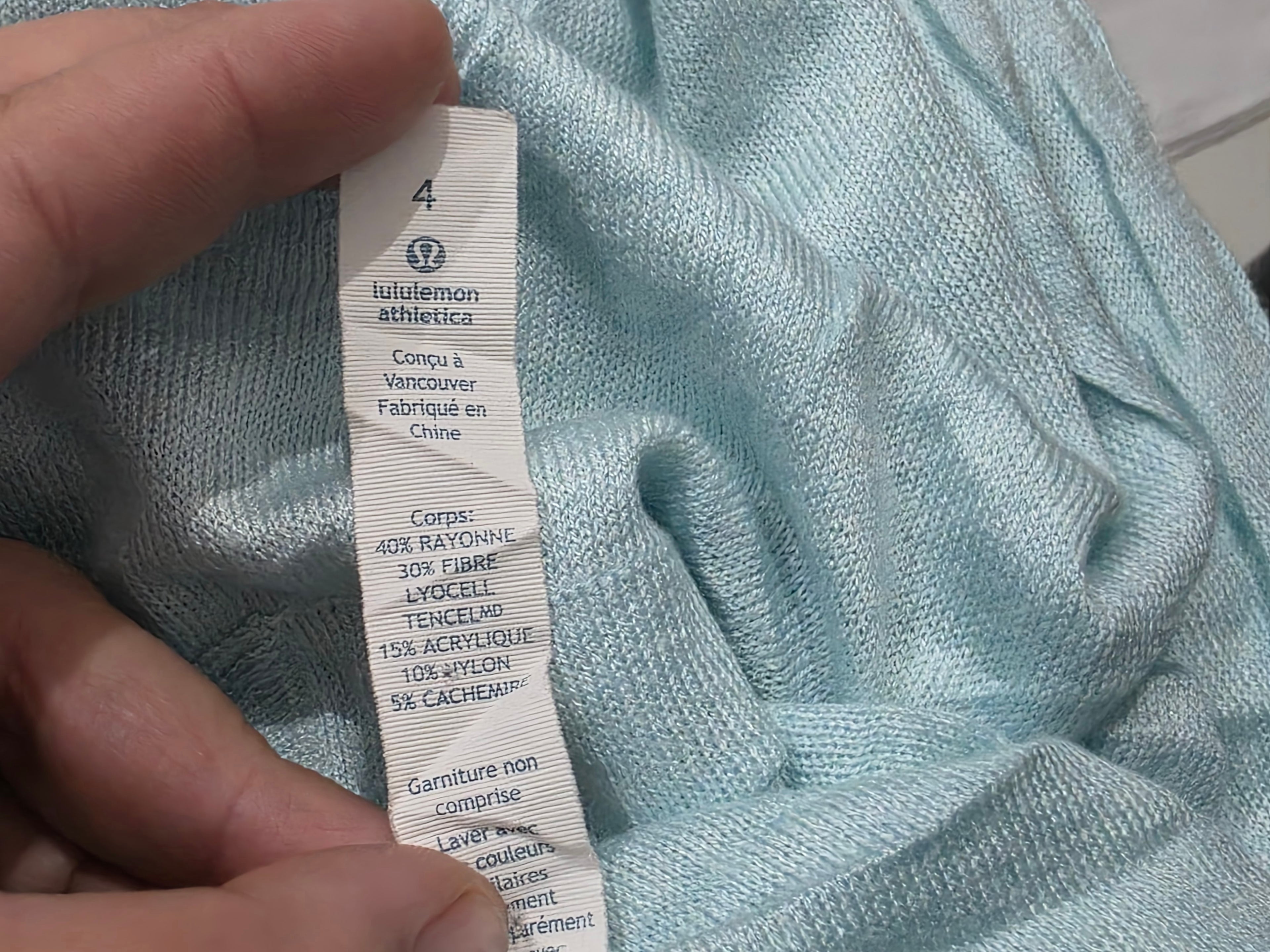 Sueter De Rayon Lululemon Talla 4 Azul Claro