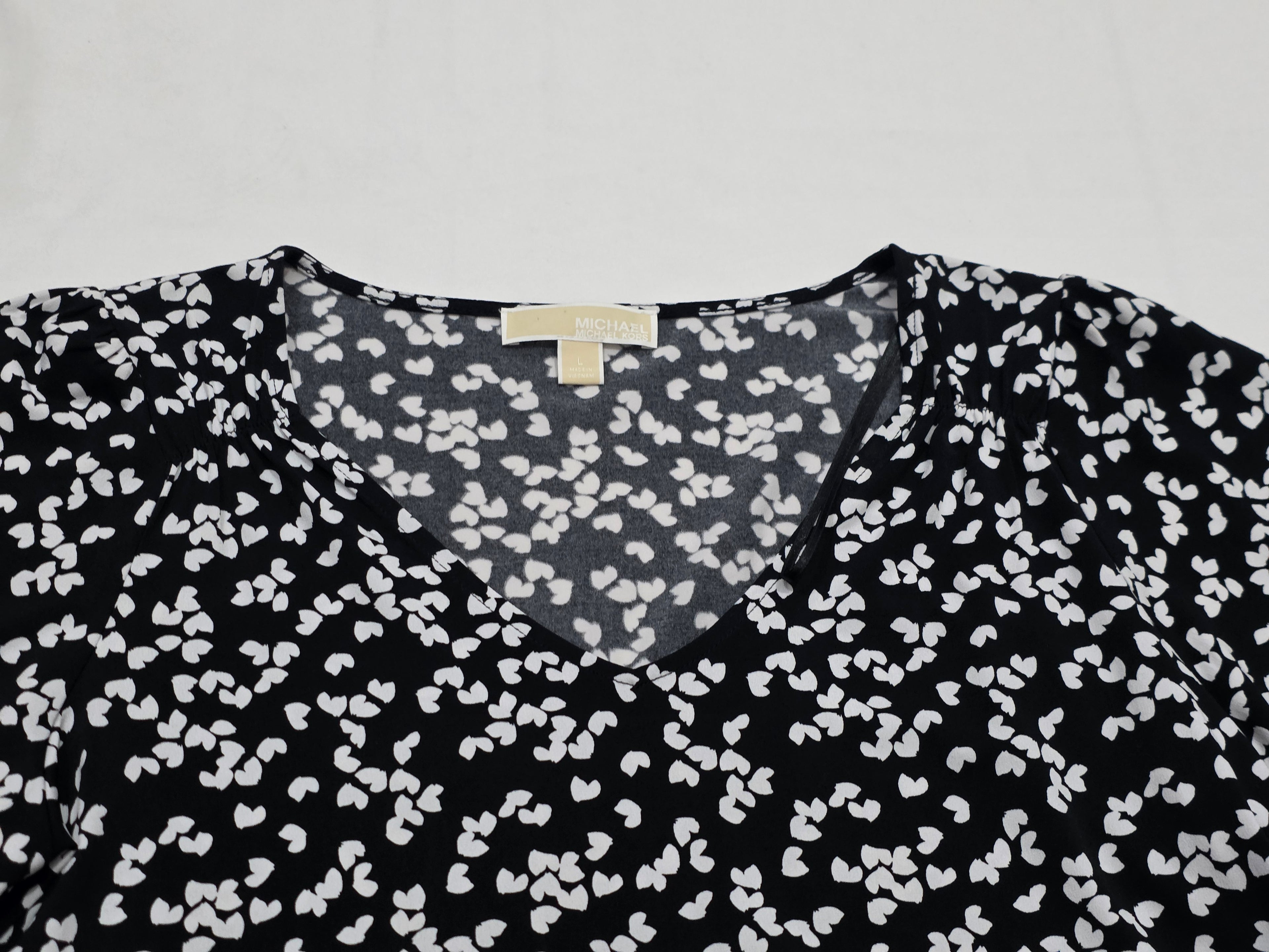 Blusa Michael Kors Corazones Manga Corta Grande Negra/blanco