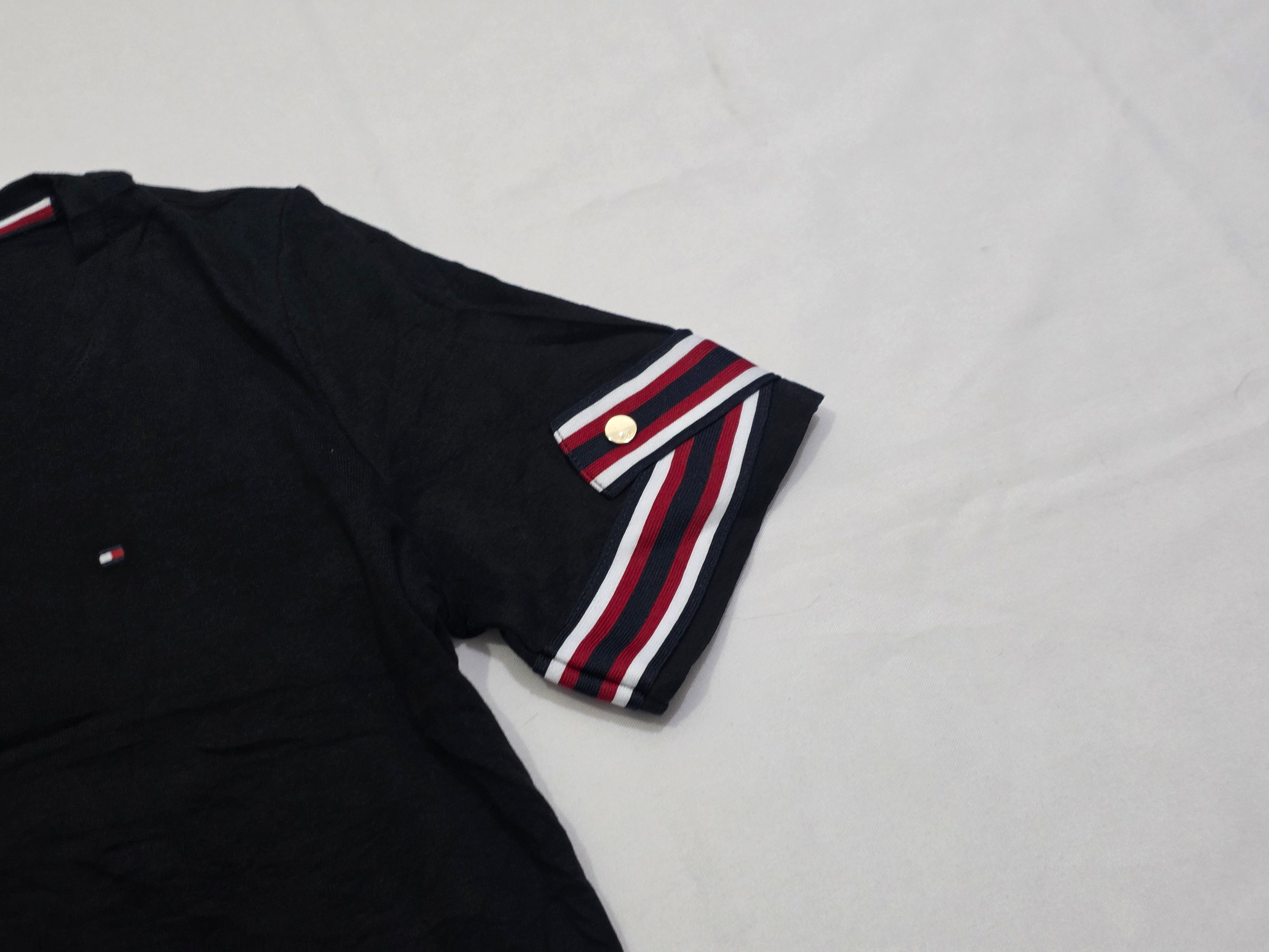 Playera Tommy Hilfiger Mujer Talla Chica Negra Manga Corta