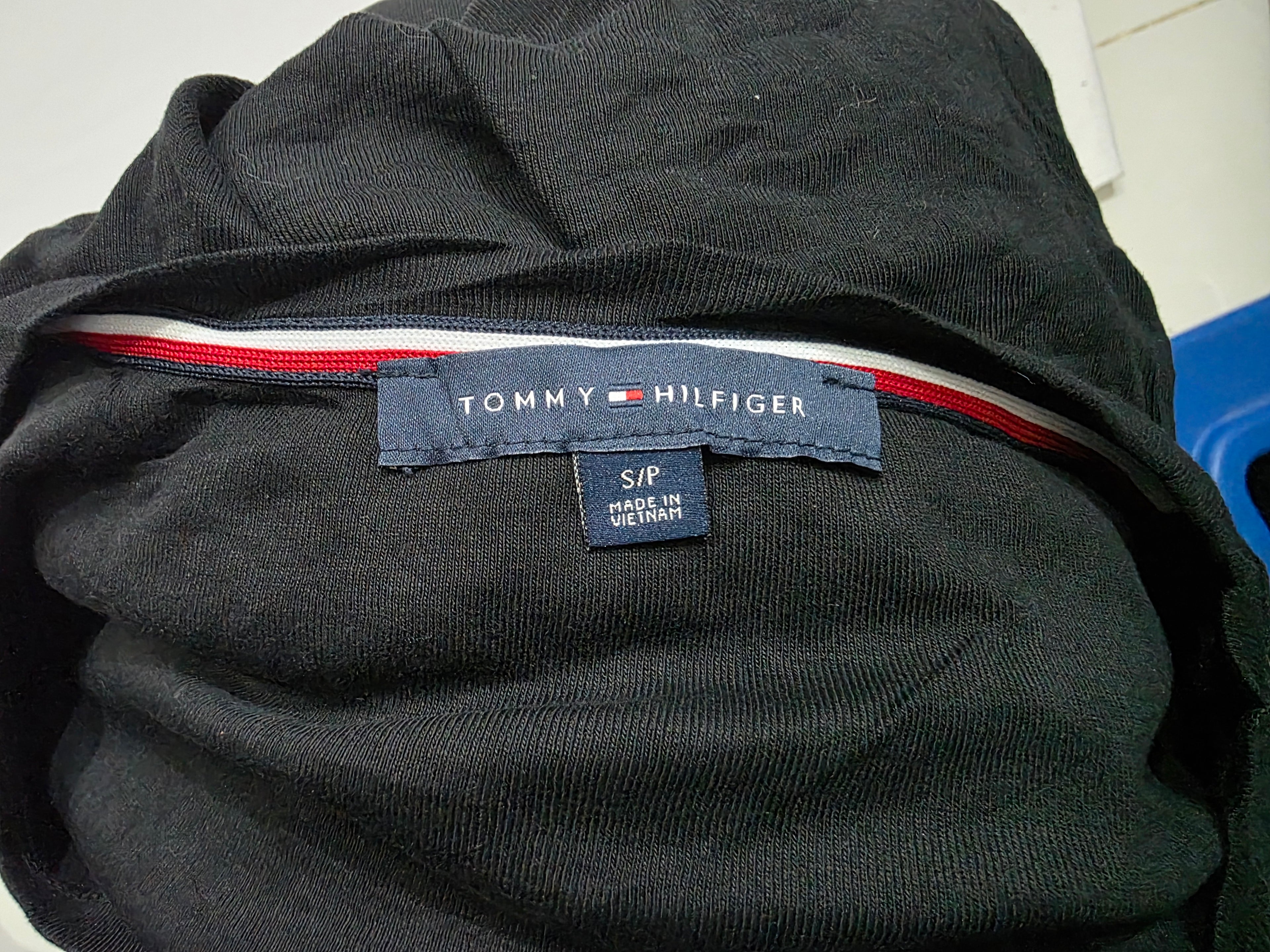 Playera Tommy Hilfiger Mujer Talla Chica Negra Manga Corta