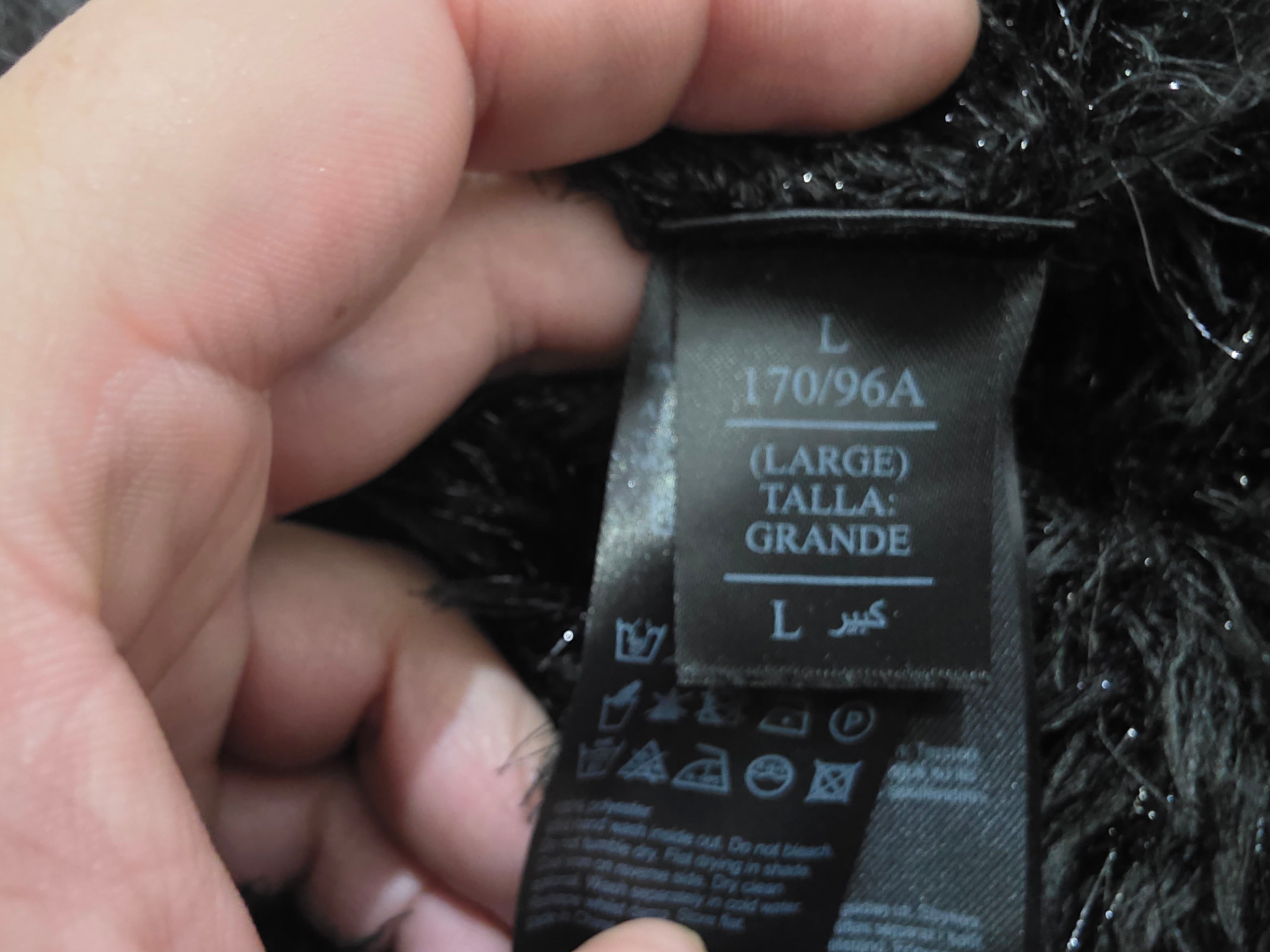 Suéter Peluche Allsaints Negro Con Destellos Talla Grande