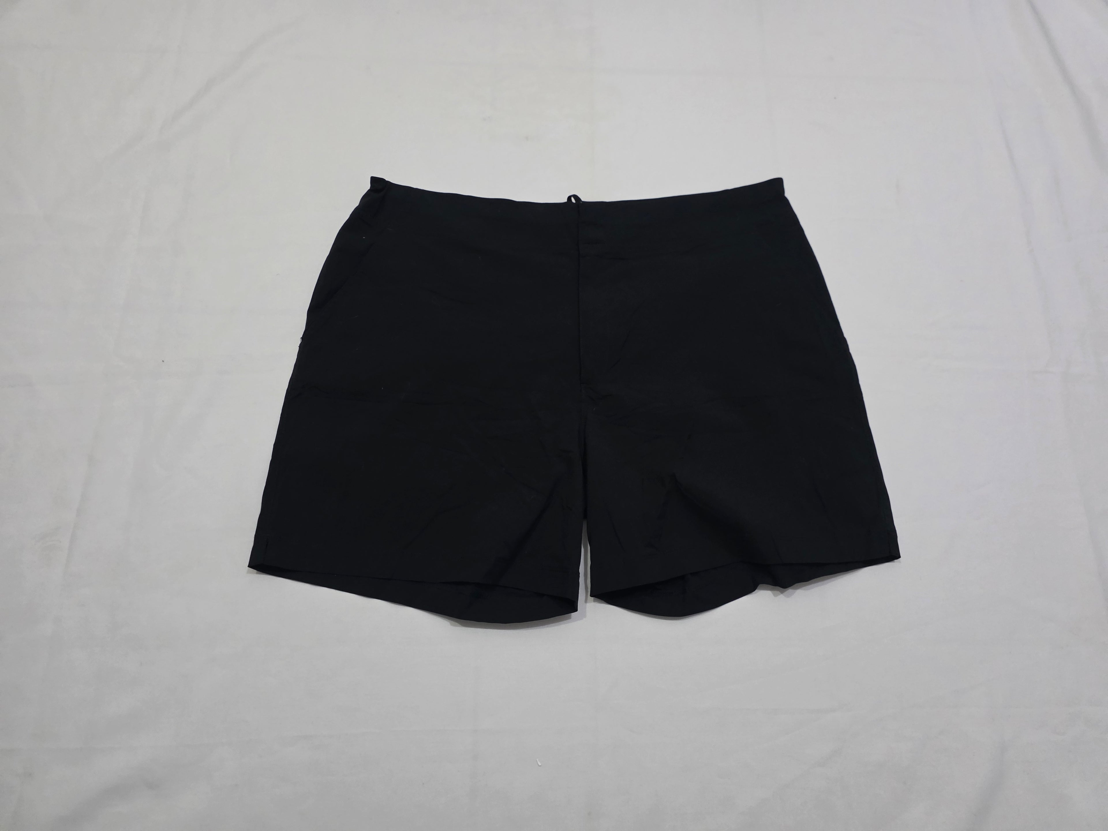 Short Columbia De Mujer Talla 18 Color Negro