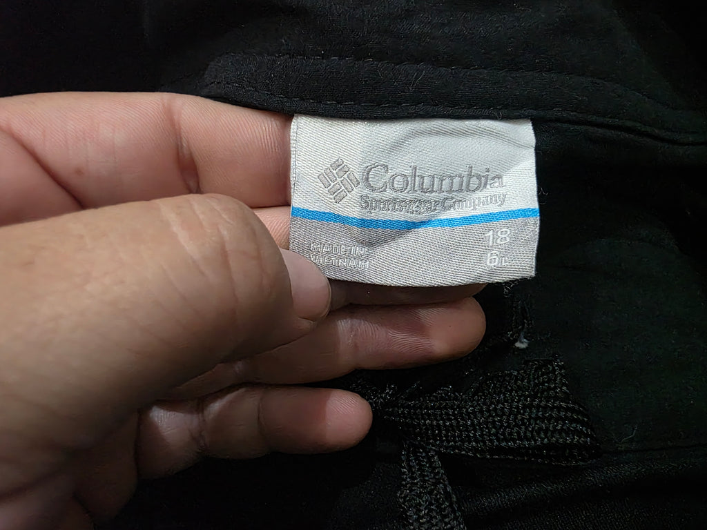 Short Columbia De Mujer Talla 18 Color Negro