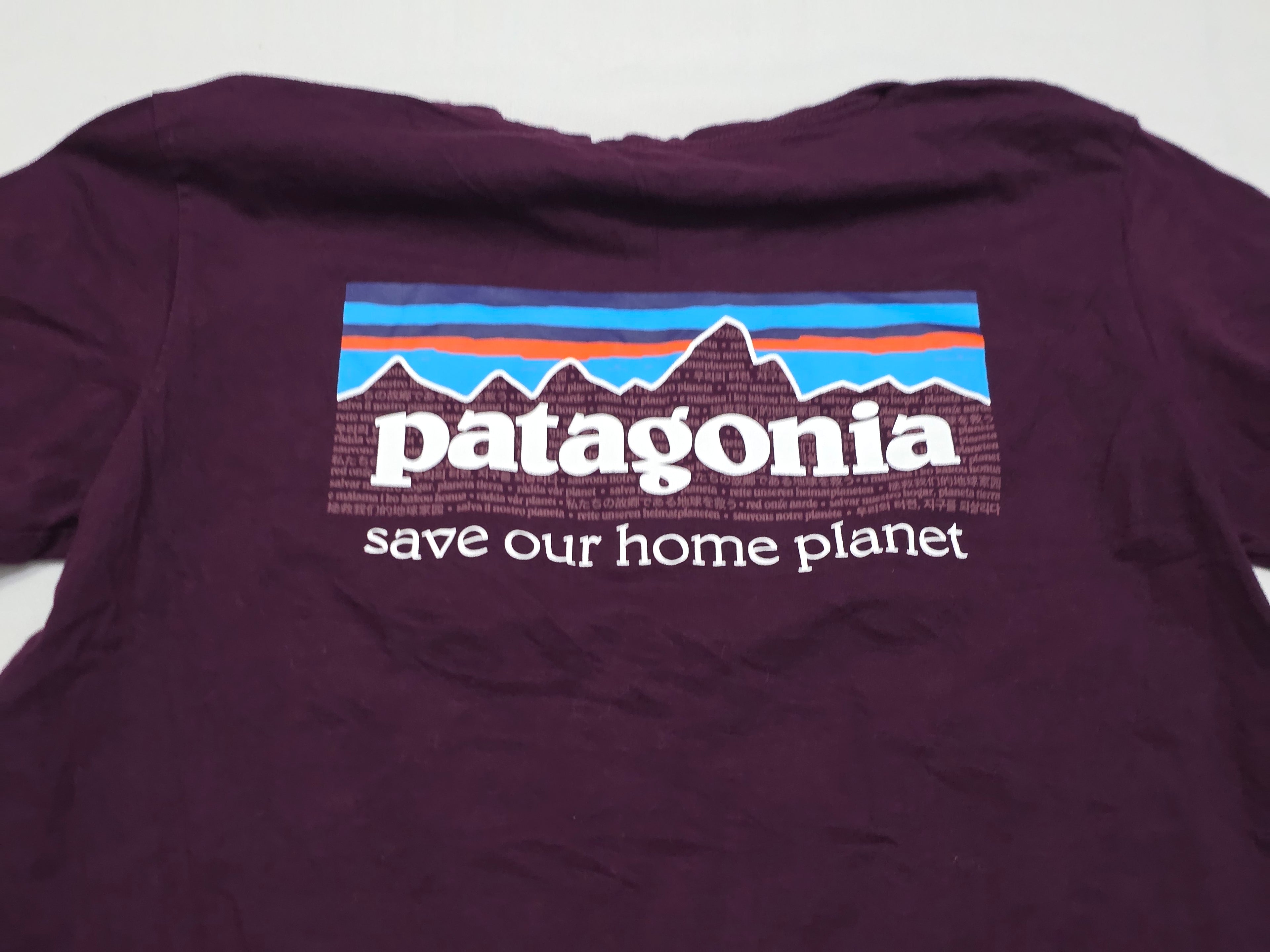 Playera Patagonia De Mujer Mediana Color Morada Manga Corta