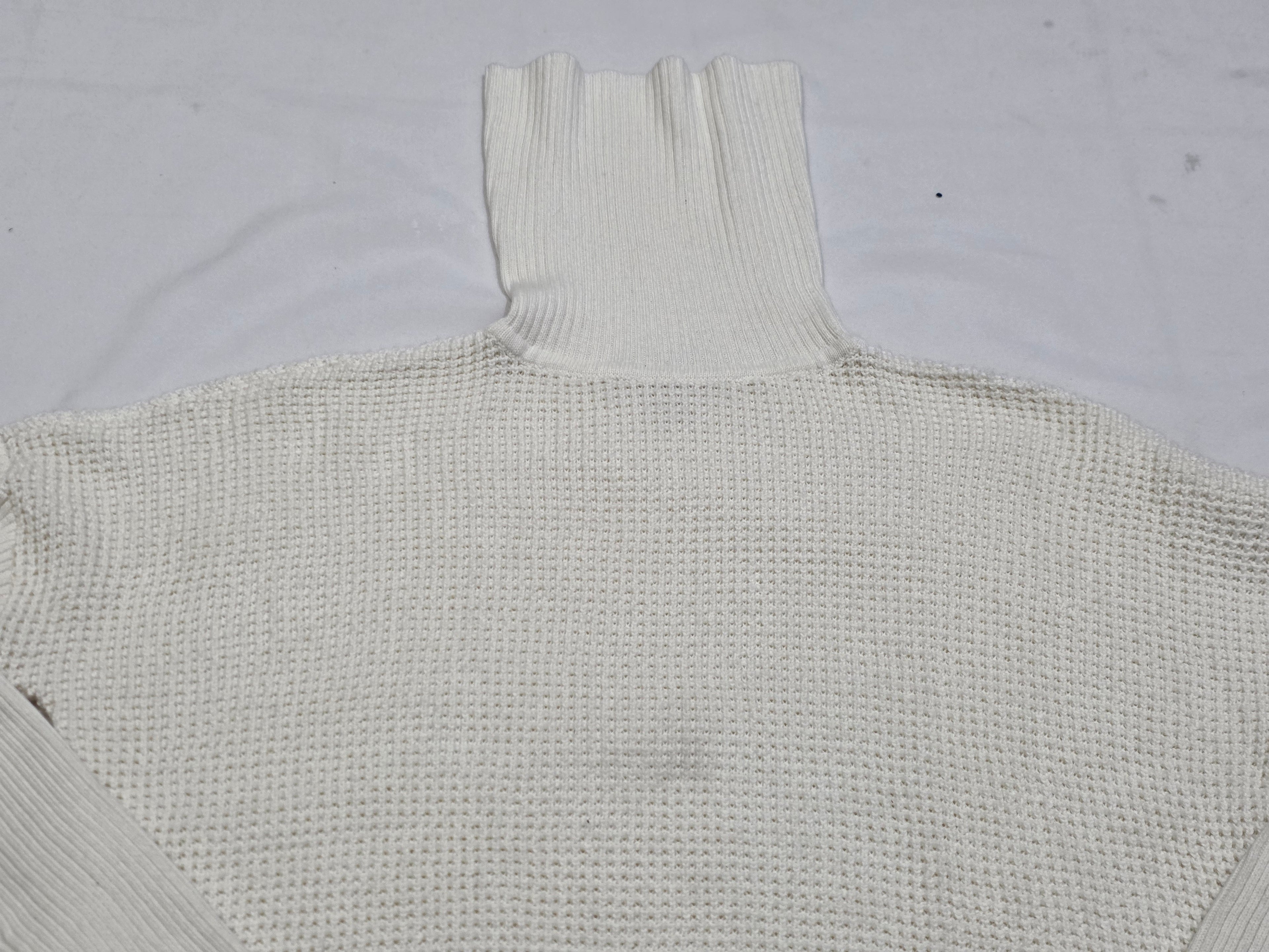 Sueter Turtle Neck Mujer Extra Chica Color Beige Turtle Neck