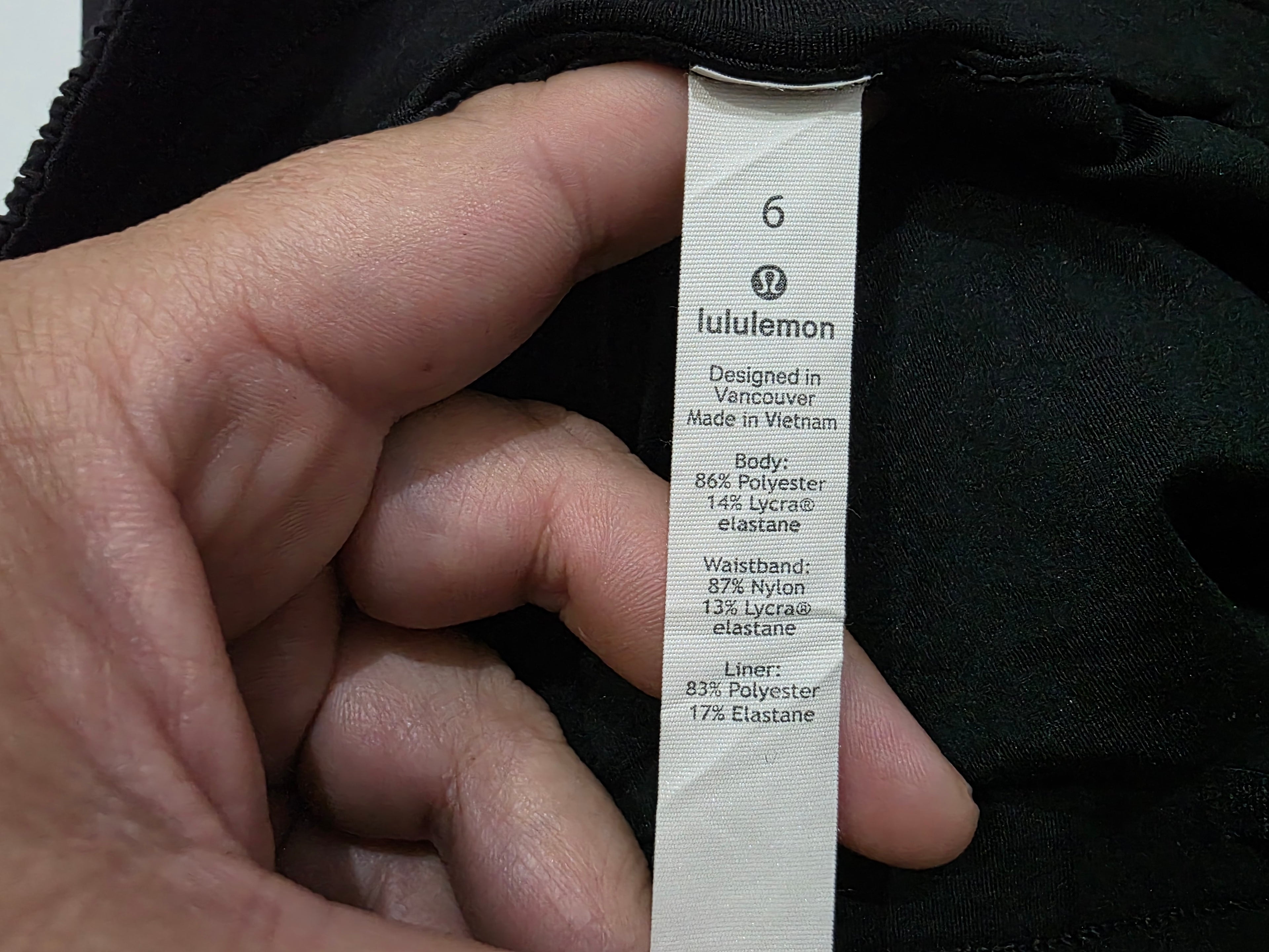 Short Lululemon Talla 6 De Mujer Color Negro
