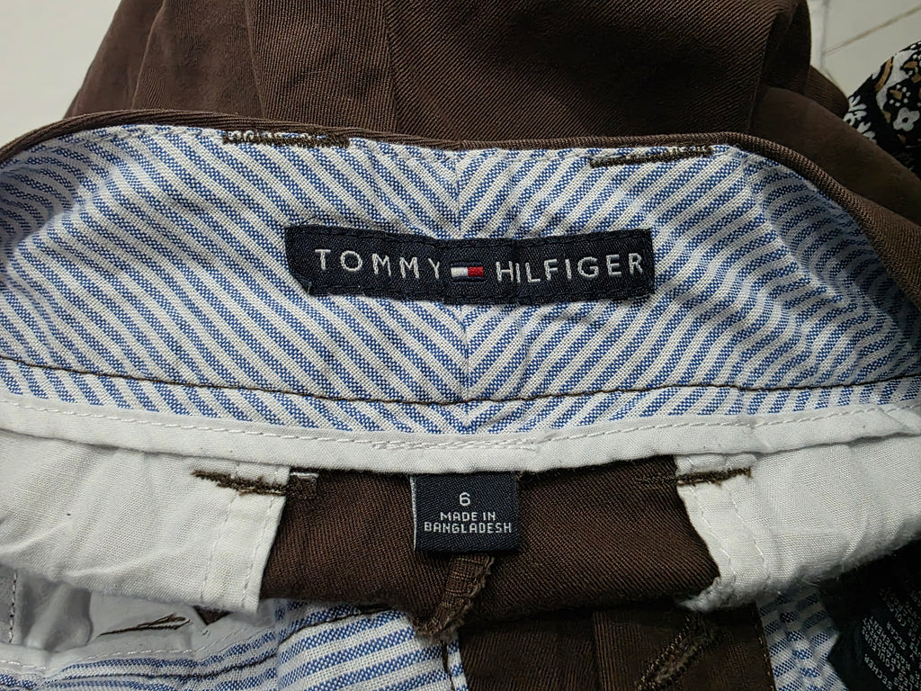 Bermuda Tommy Hilfiger De Mujer Talla 6 Color Cafe