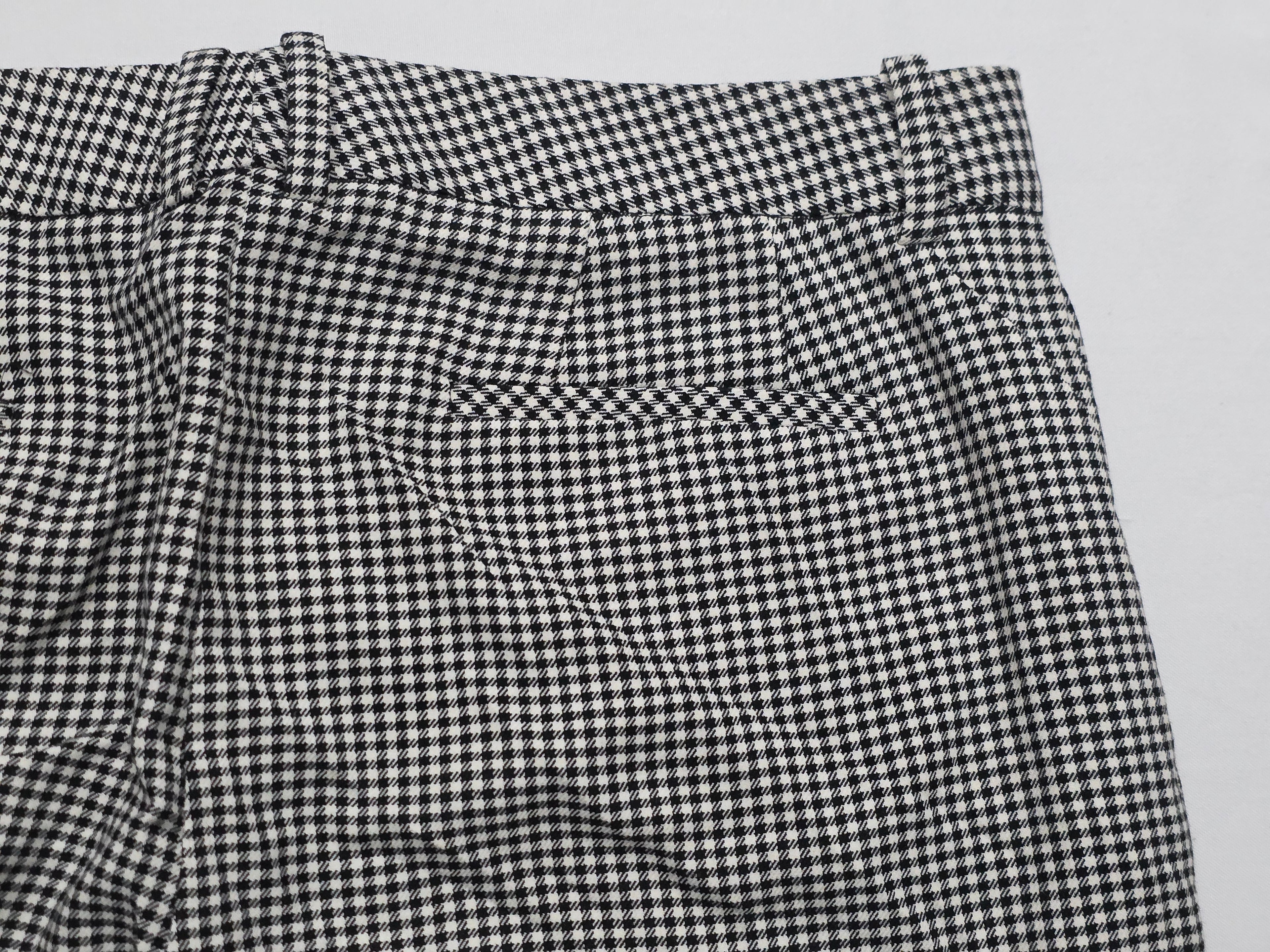 Pantalon Karl Lagerfeld Talla 4 Geométrica