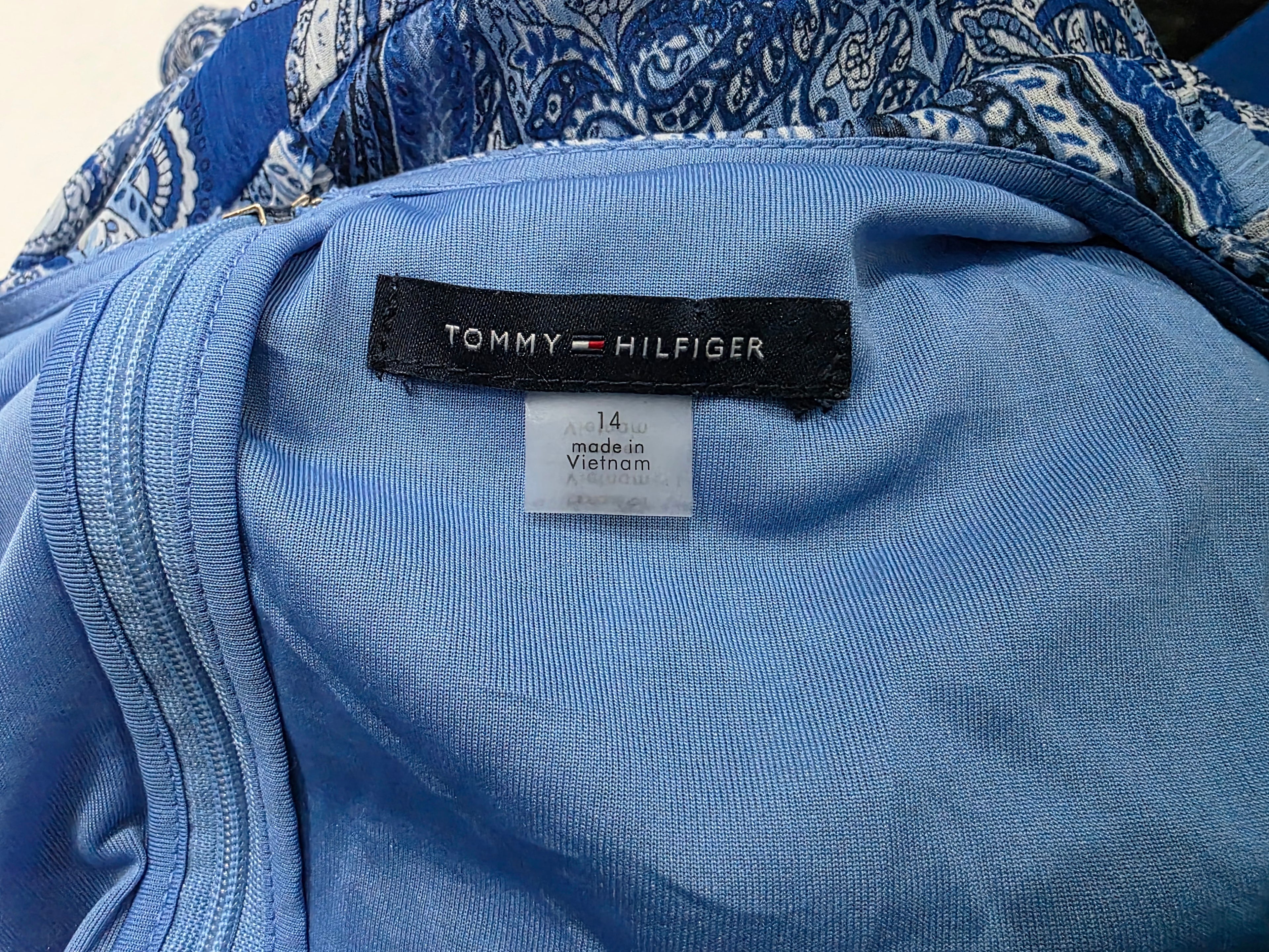 Vestido Tommy Hilfiger Talla 14 Azul Figuras