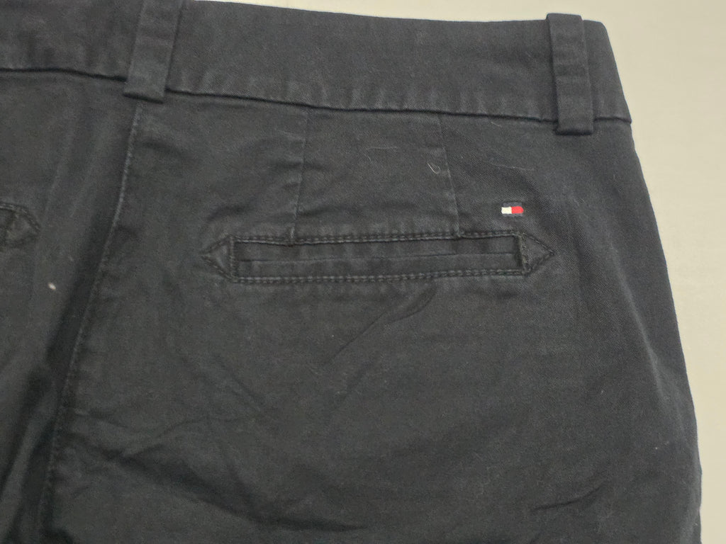 Bermuda Tommy Hilfiger De Mujer Talla 4 Color Negro