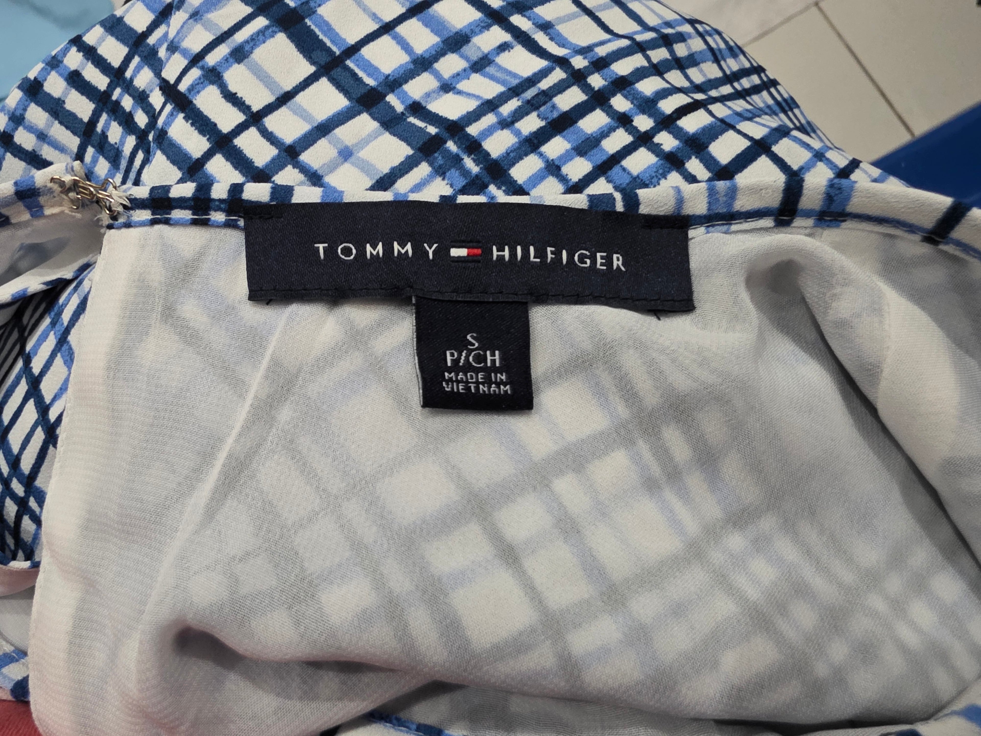 Blusa Tommy Hilfiger De Mujer S Con Lineas Azul Manga Larga