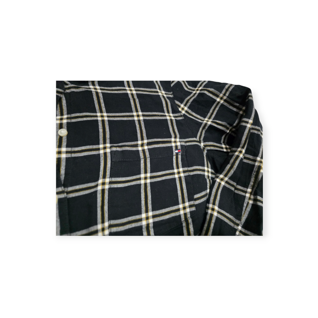 Camisa Tommy Hilfiger Grande L Negra Con Amarillo