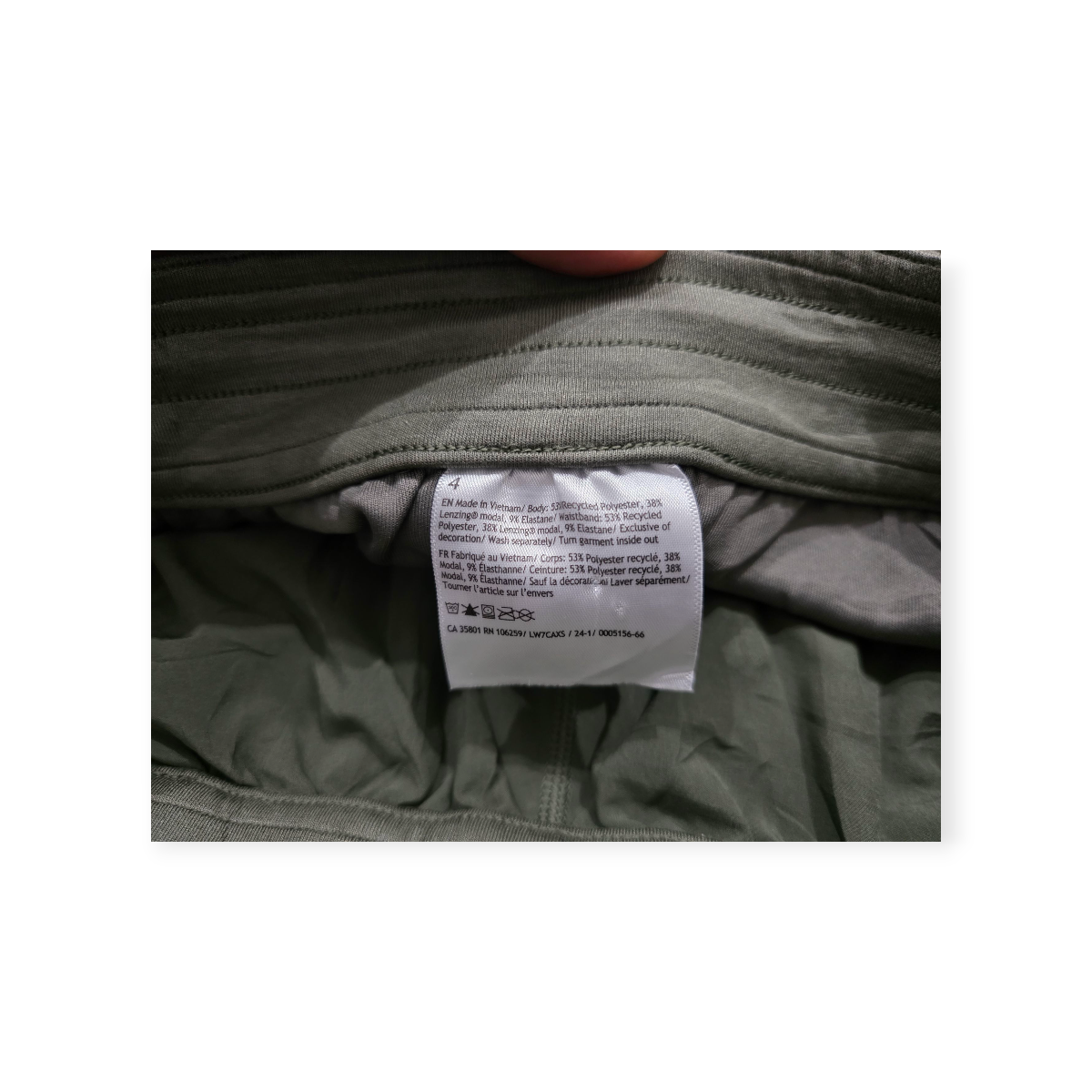 Short Lululemon Mediana M Color VerdeOscuro